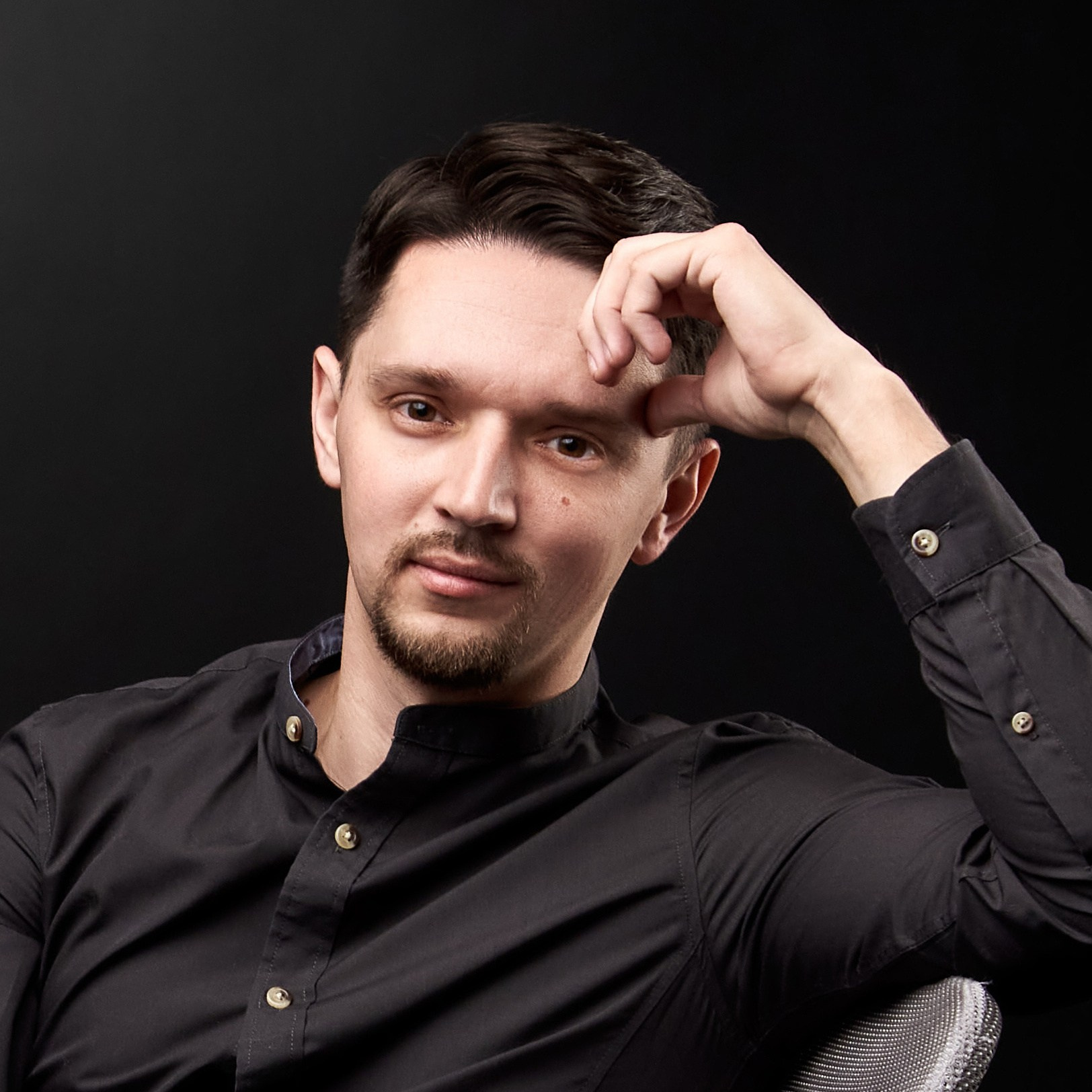 Контакты. Фотограф Андрей Лукашевич