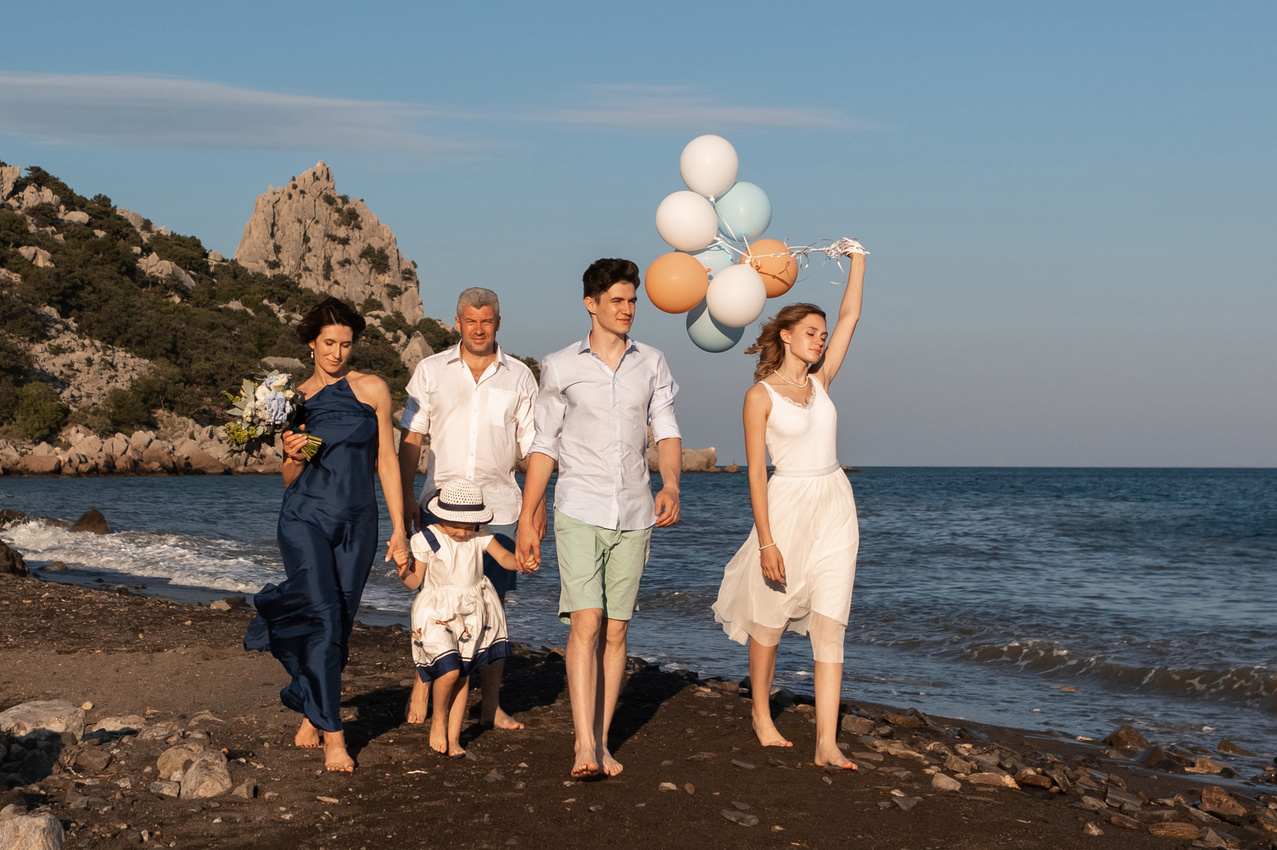 Услуги семейного фотографа в Крыму Севастополе Ялте цены. Свадебный фотограф, фотосъемка в Крыму, Севастополе, Симферополе, Ялте