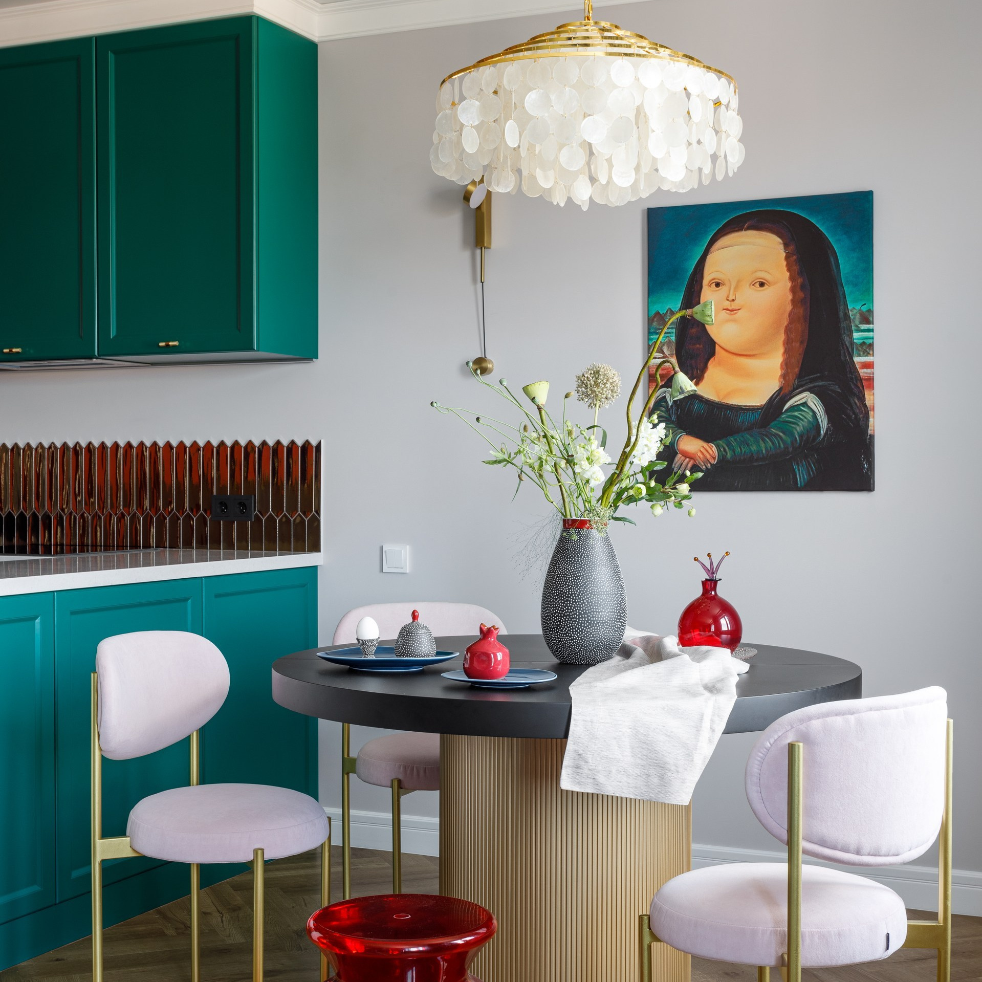 Интерьерная фотосъемка в Самаре. Интерьерный фотограф Дима Птицын и стилист Дарья Копылова