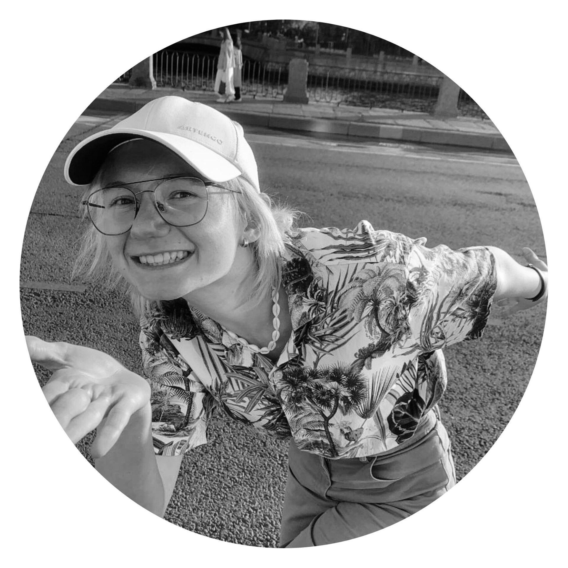 Глухачева Любовь «Субтропический маршрут». Галерея «Осторожно Хрупкое»