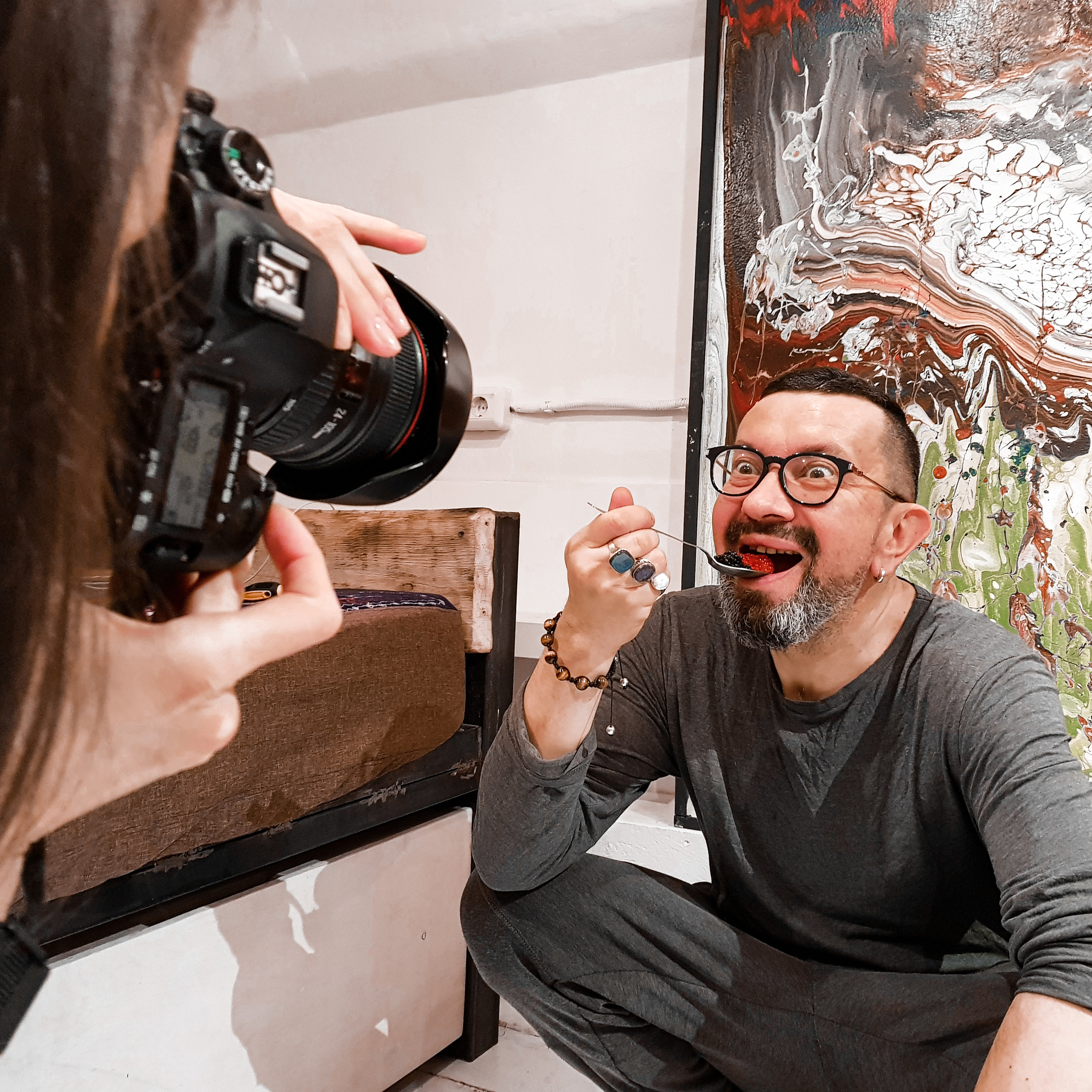 картина флюид арт художник абстракция абстракционизм арт искусство современное искусство интерьер дизайн интерьера художество творчество мастерская 