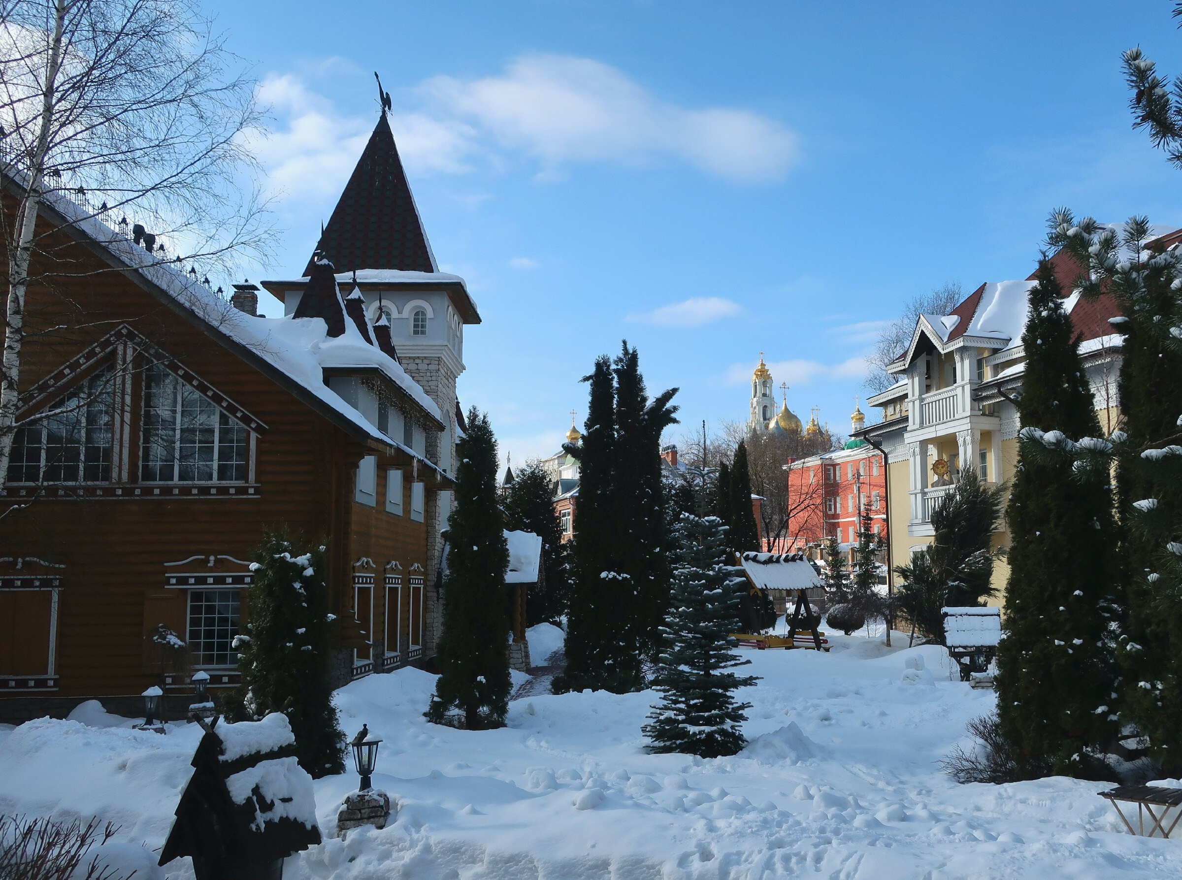 Фотопрогулка по г. Сергиев Посад: Блинная гора, Русский Дворик, Лавра. Проект «Фотокладовка»: блог уличной фотографии в формате street photo