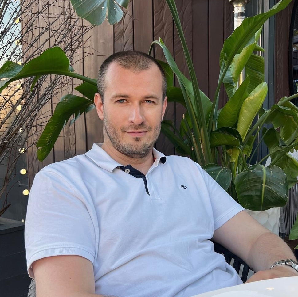 Контакты. Fashion-Фотограф Алексей Гагарин. Москва