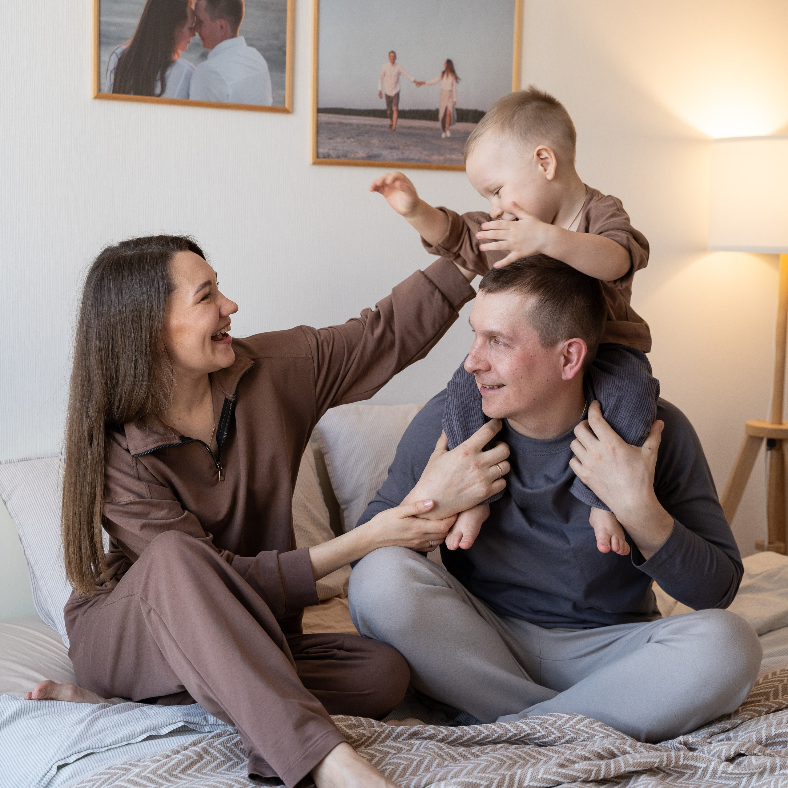 Свадебный и семейный фотограф в Екатеринбурге Анна Месяцева
