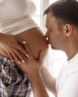 Фотосессия Даши и Володи в ожидании чуда. Семейный и женский фотограф в Санкт-Петербурге Виктория Кострова