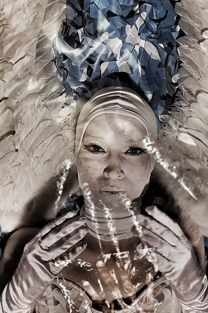 Gary Art. Yulia Yurchevskaya | Art Director & Visual Visionary