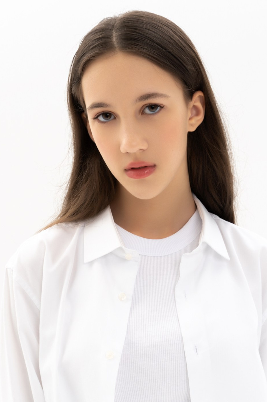 База моделей. Фотограф Полина Закирова