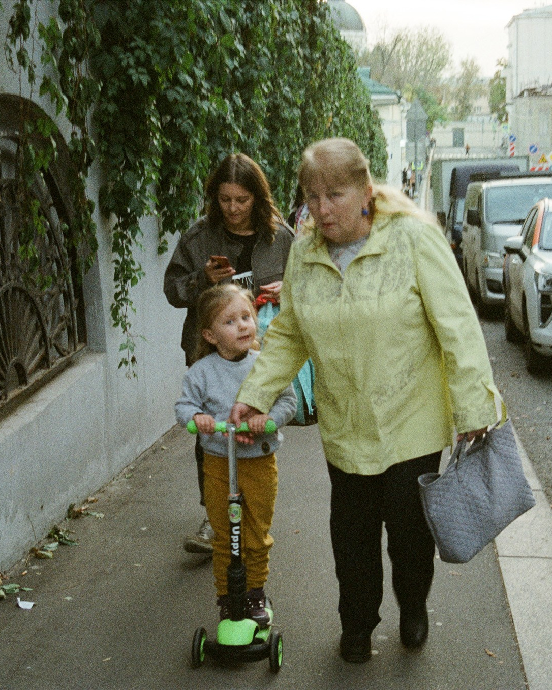 Как фотопрогулки с пленочной камерой могут тебя изменить. Плёночный фотограф, заказать фото на плёнку в Москве — Георгий Романов