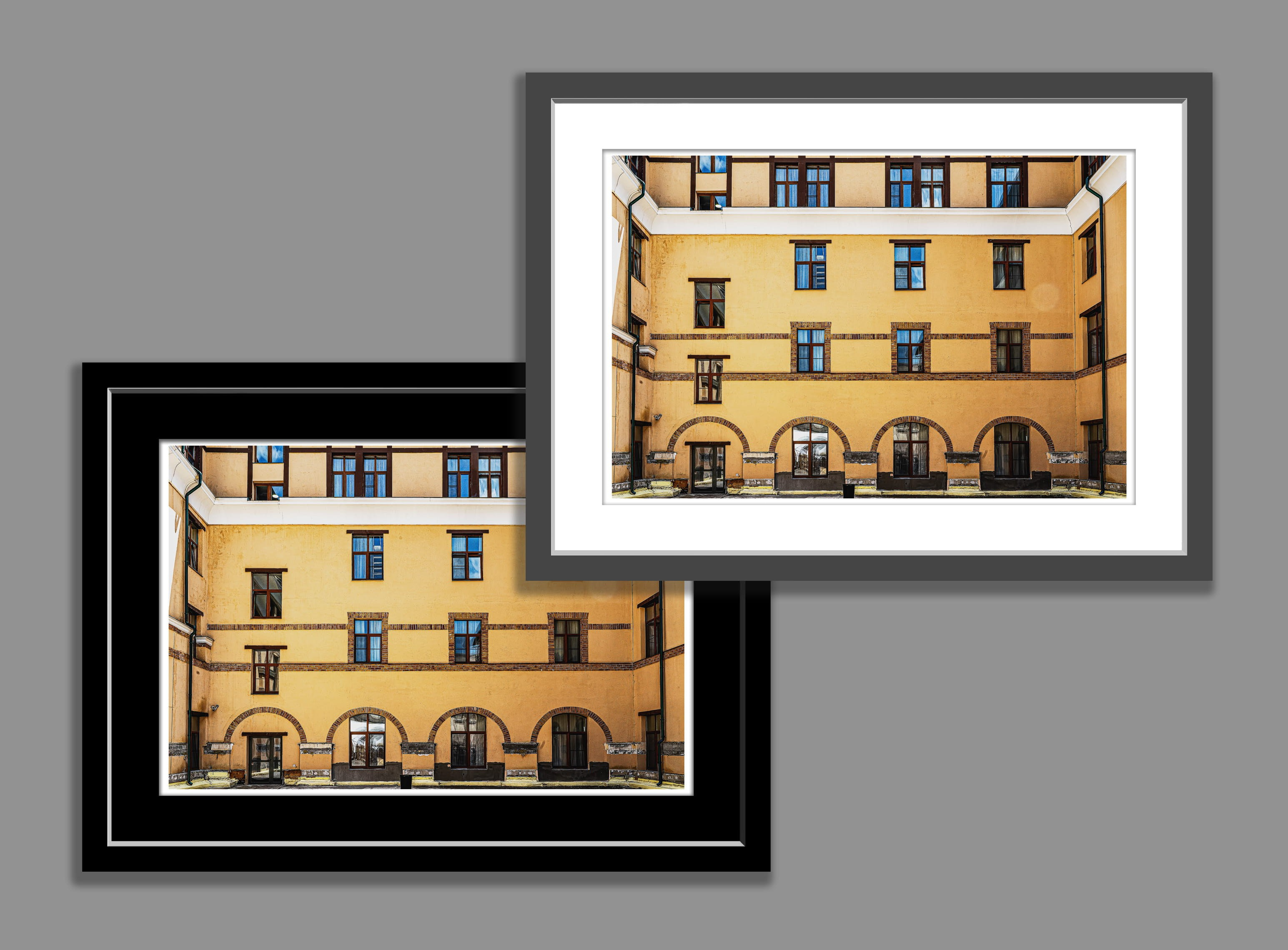 Внутренний двор. Фотографии для интерьера, Коллекционные фотокартины, Фролов Вячеслав