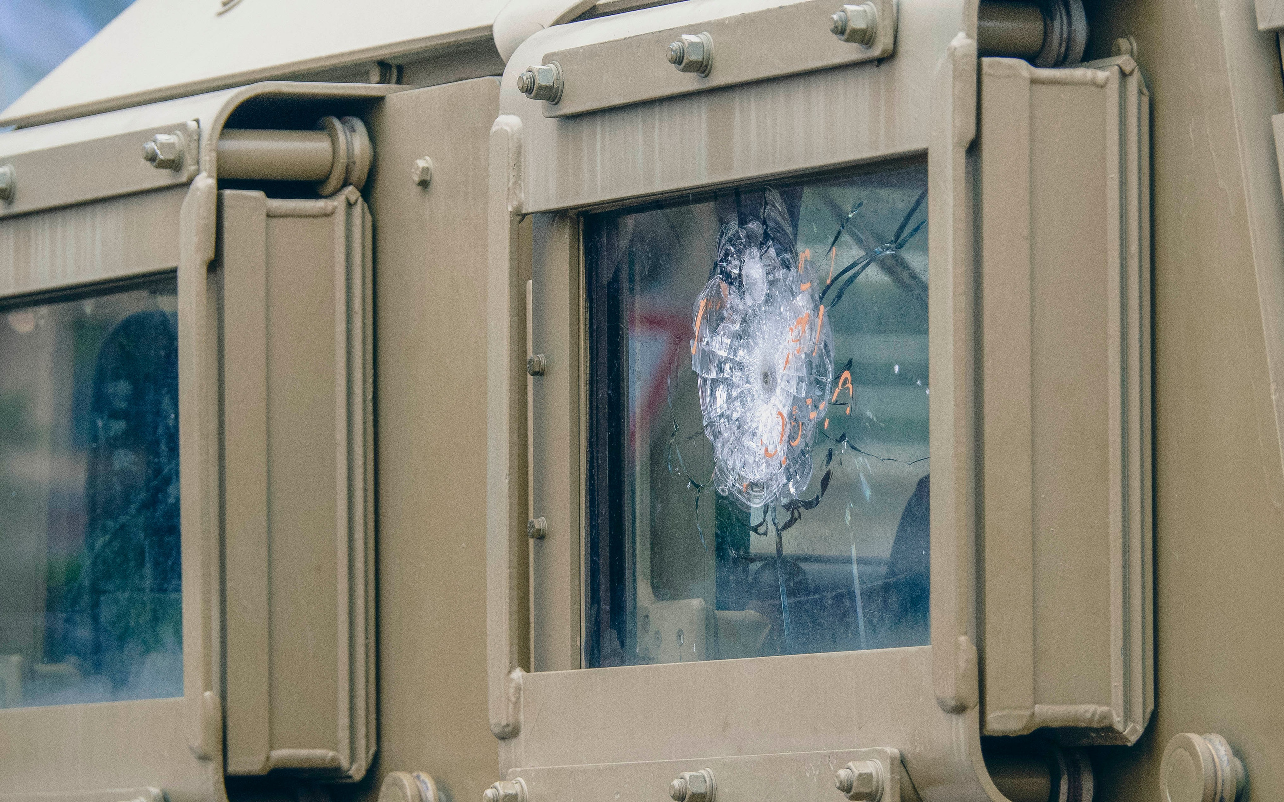 Выставка трофейной военной техники стран НАТО в Тюмени