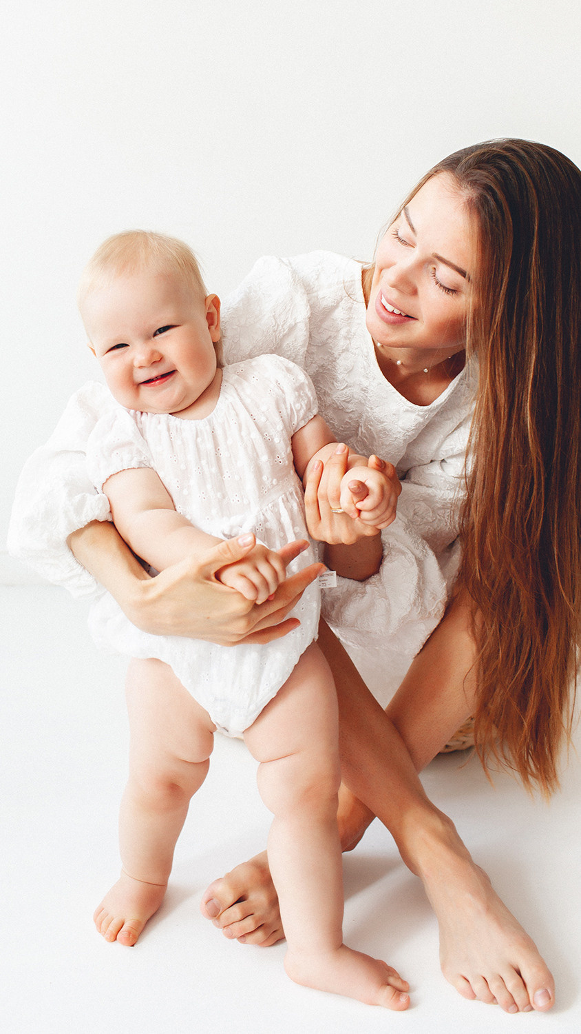 Фотосессия Мамы и малышки в Маленькой белой студии в Самаре. Детский фотограф в Самаре