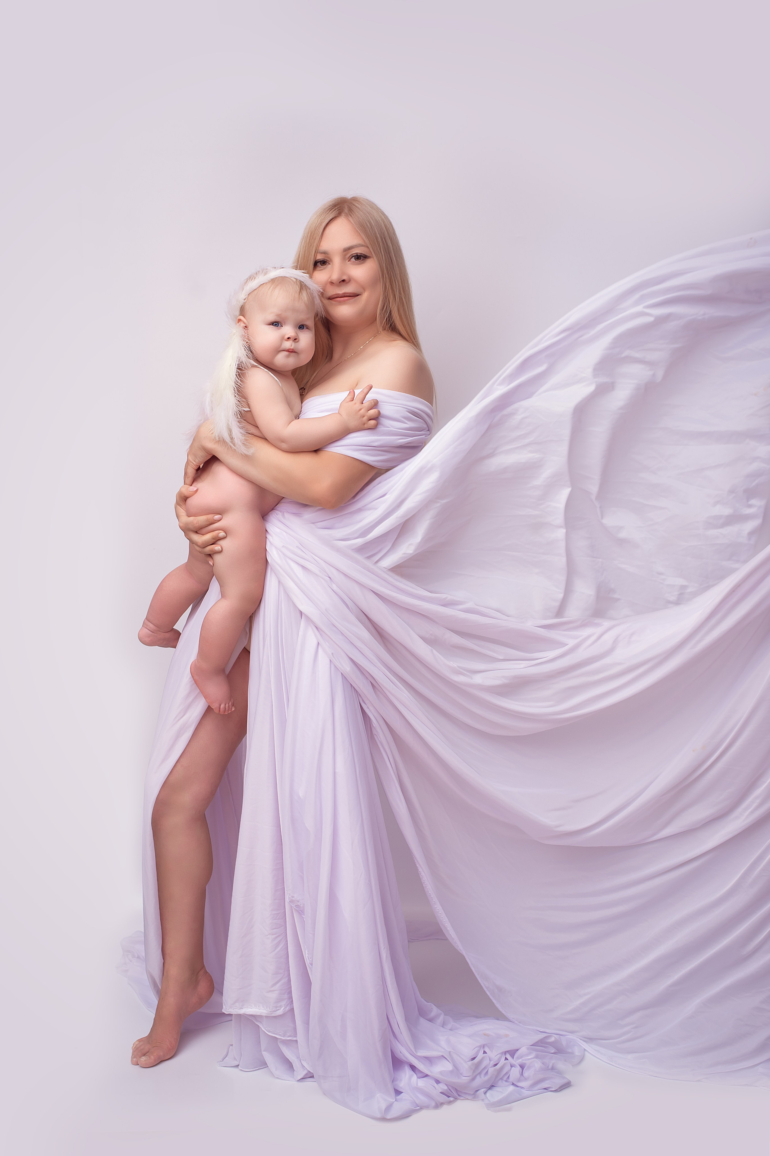 О себе. Оля Март. Фотограф новорождённых город Лида. Фотограф на годик в Лиде