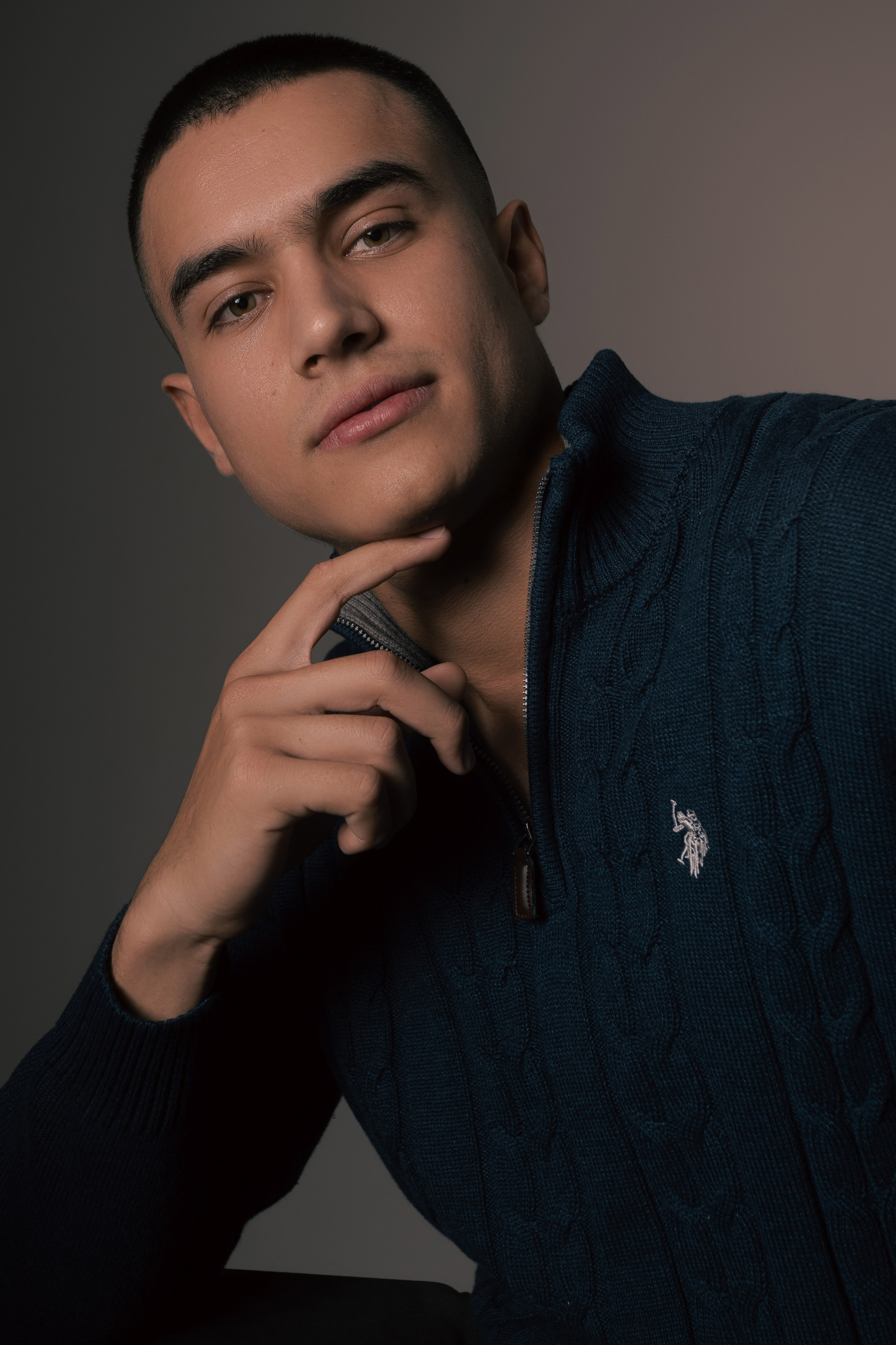 Фотограф Julia Milton | Портреты, съемки для маркетплейсов, лавстори, съёмка беременности в Санкт-Петербурге. Обучение фотографии в Спб очно