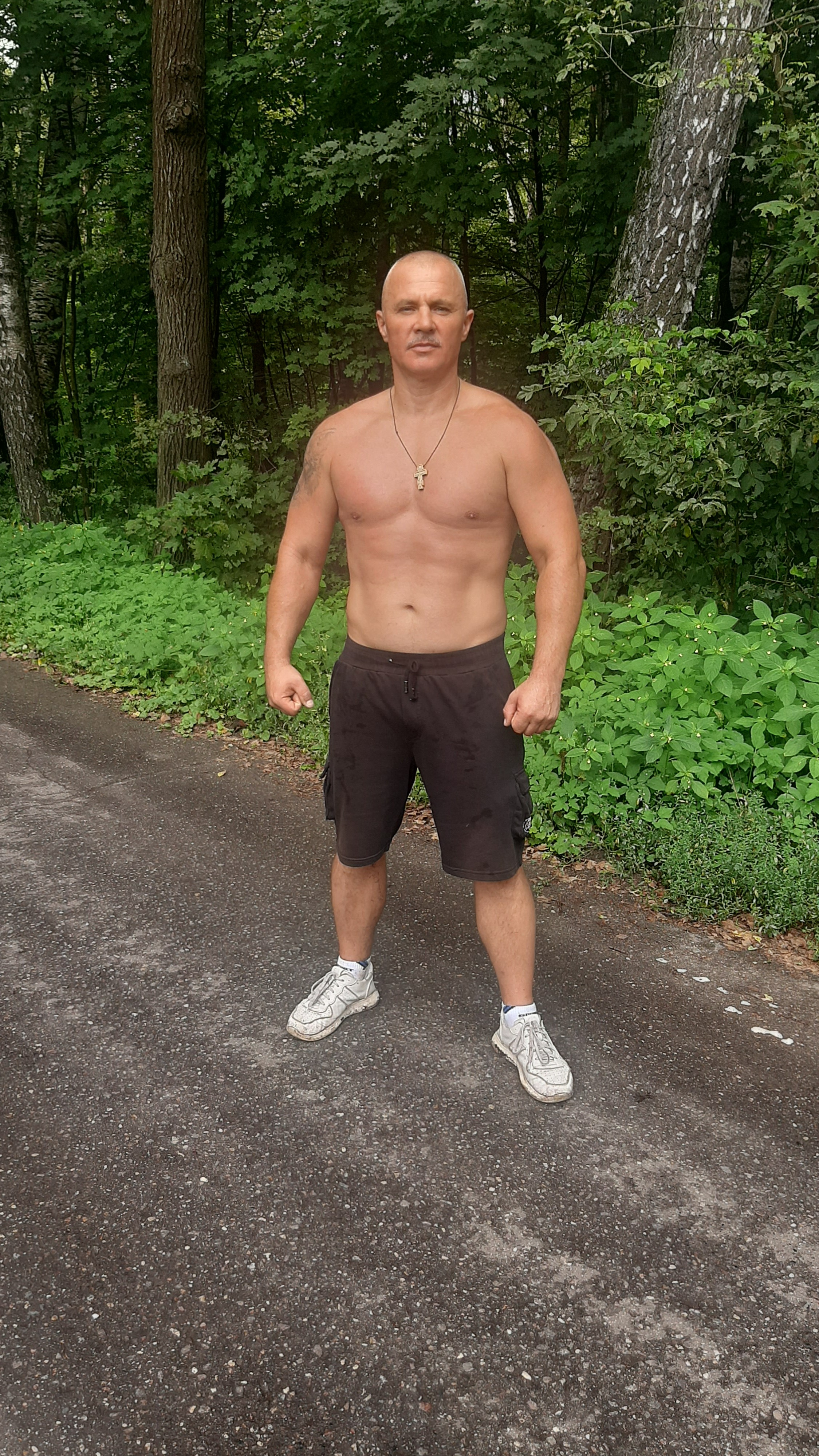 Денис Волк актёр / модель / спортсмен