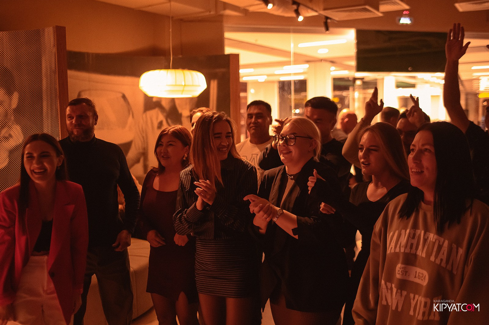 Пинта Bar & Grill в ТД «ЦУМ». Кипятком Караганда