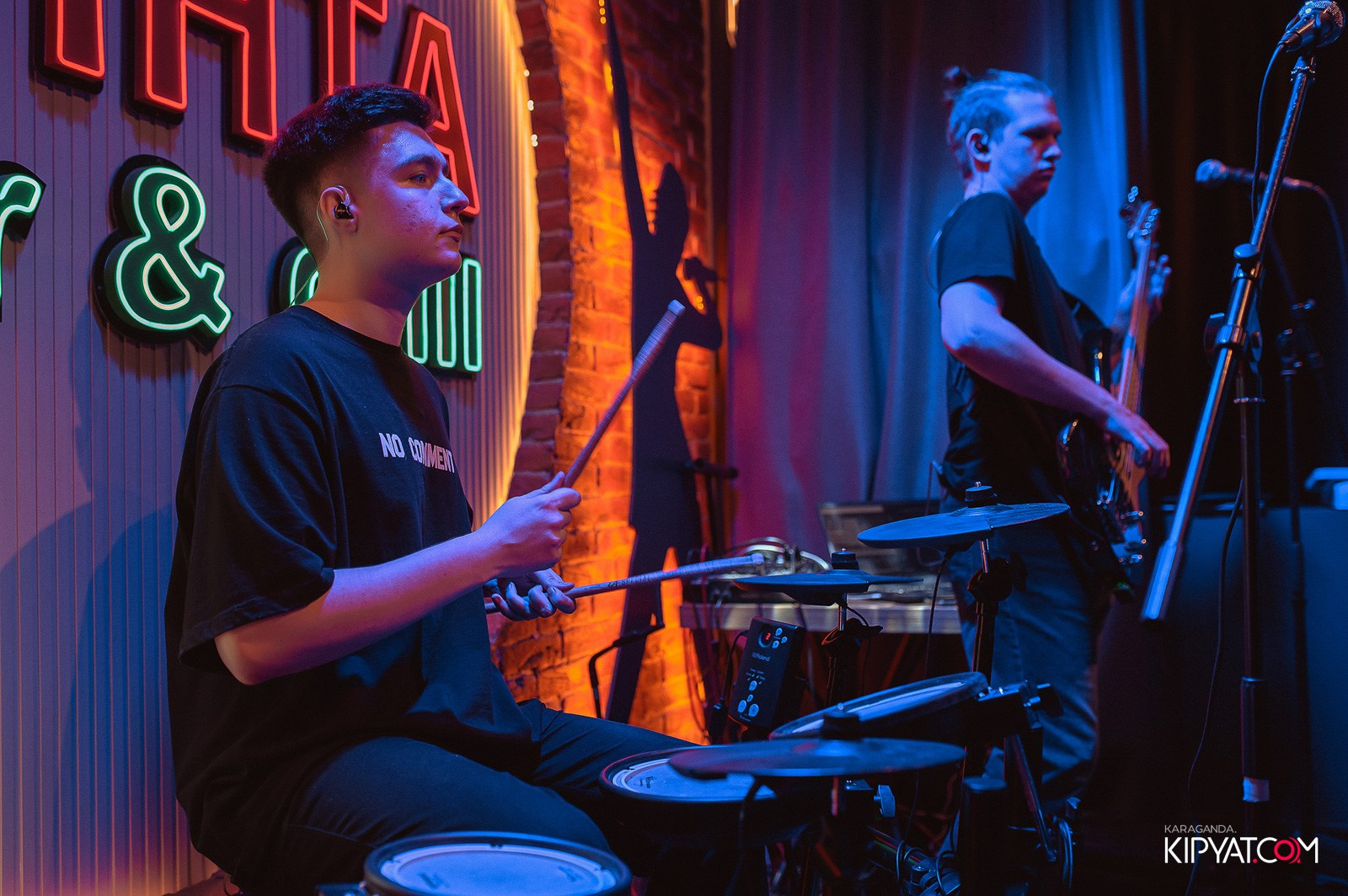 Пинта Bar & Grill на ул. Таттимбета. Кипятком Караганда