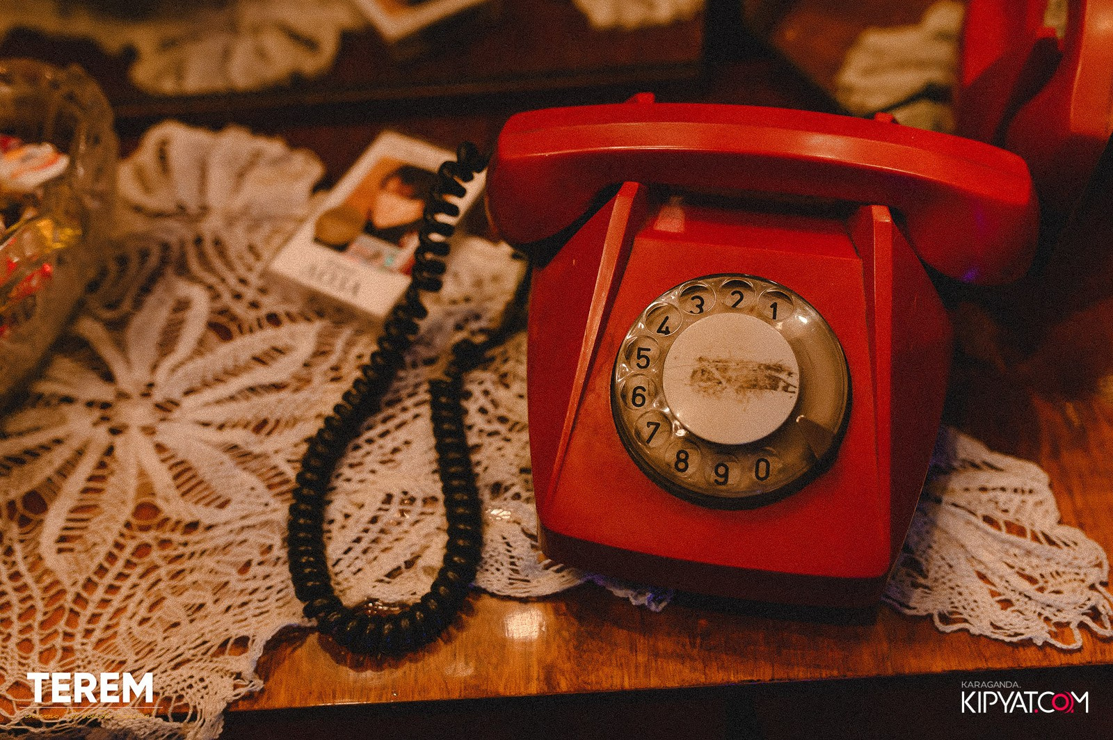 Вечеринка в стиле 90-х в Тереме. Кипятком Караганда