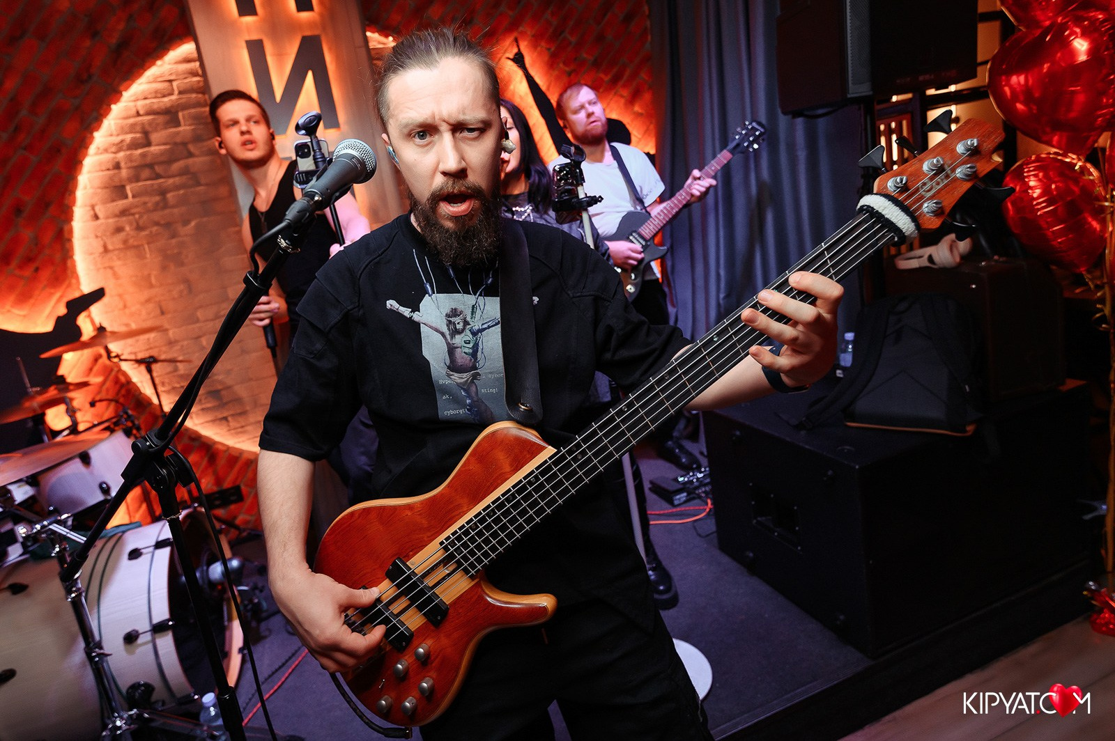 Пинта Bar & Grill в ТД «Алем». Кипятком Караганда