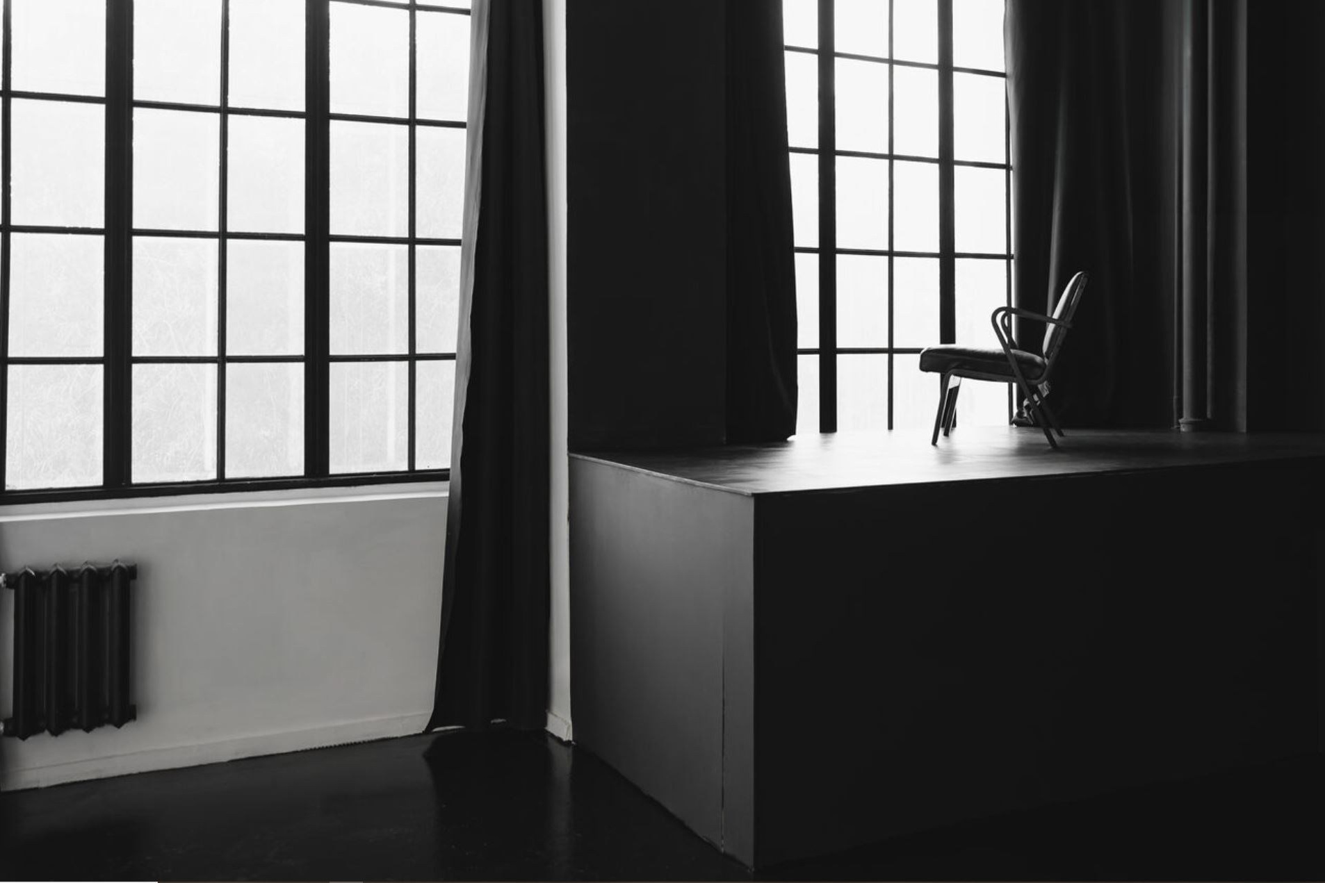 Минималистичные фотостудии Минска. Портретный фотограф в Минске Анна Волейко