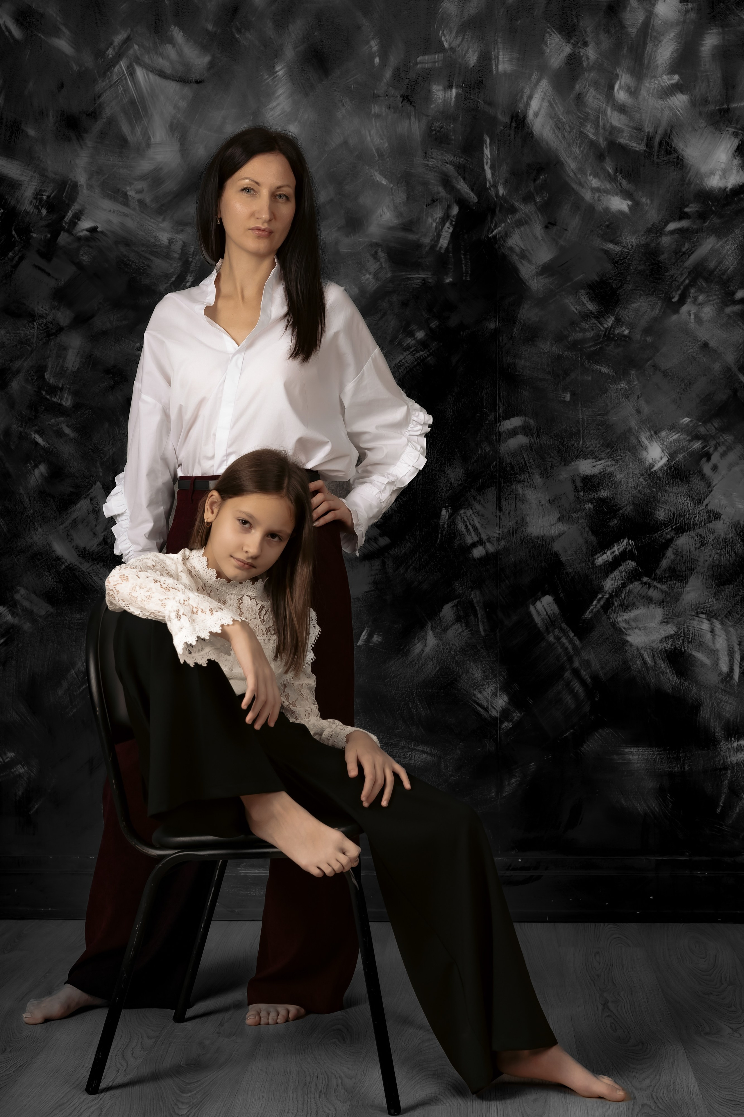 семейная съемка, фотосессия мама с дочкой, студийная съемка