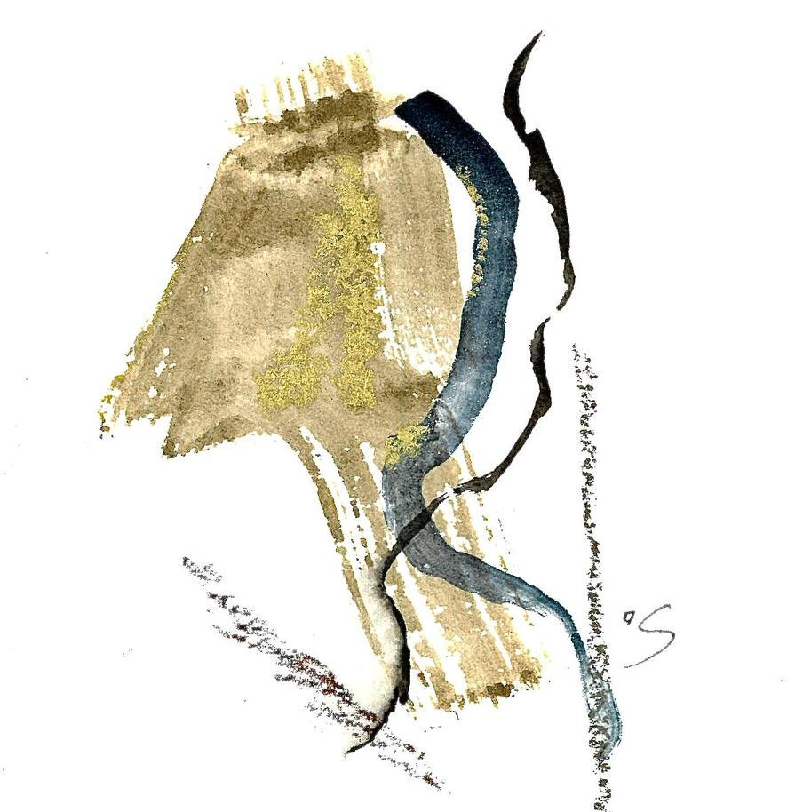 Arts. Women, shells and flirty