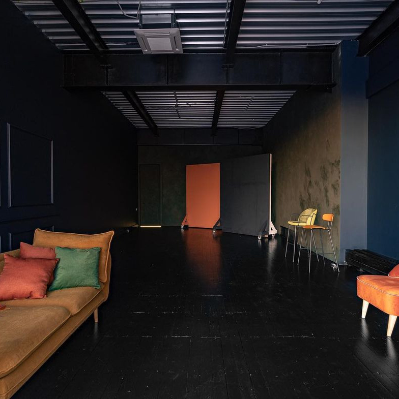 Студии. Фотосессии Новосибирск Brosco Photoroom