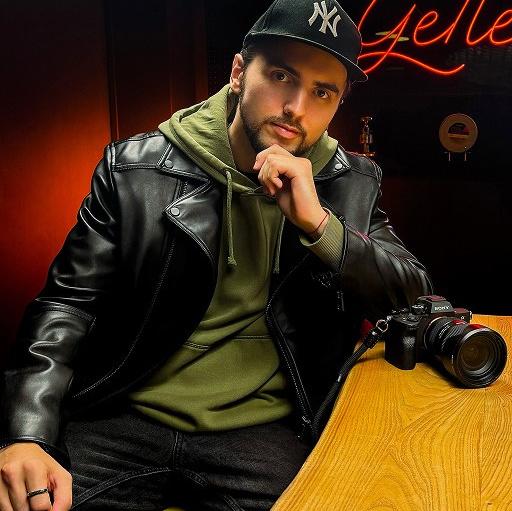 Контакты. Портретный фотограф Москва Белогорцев Сергей