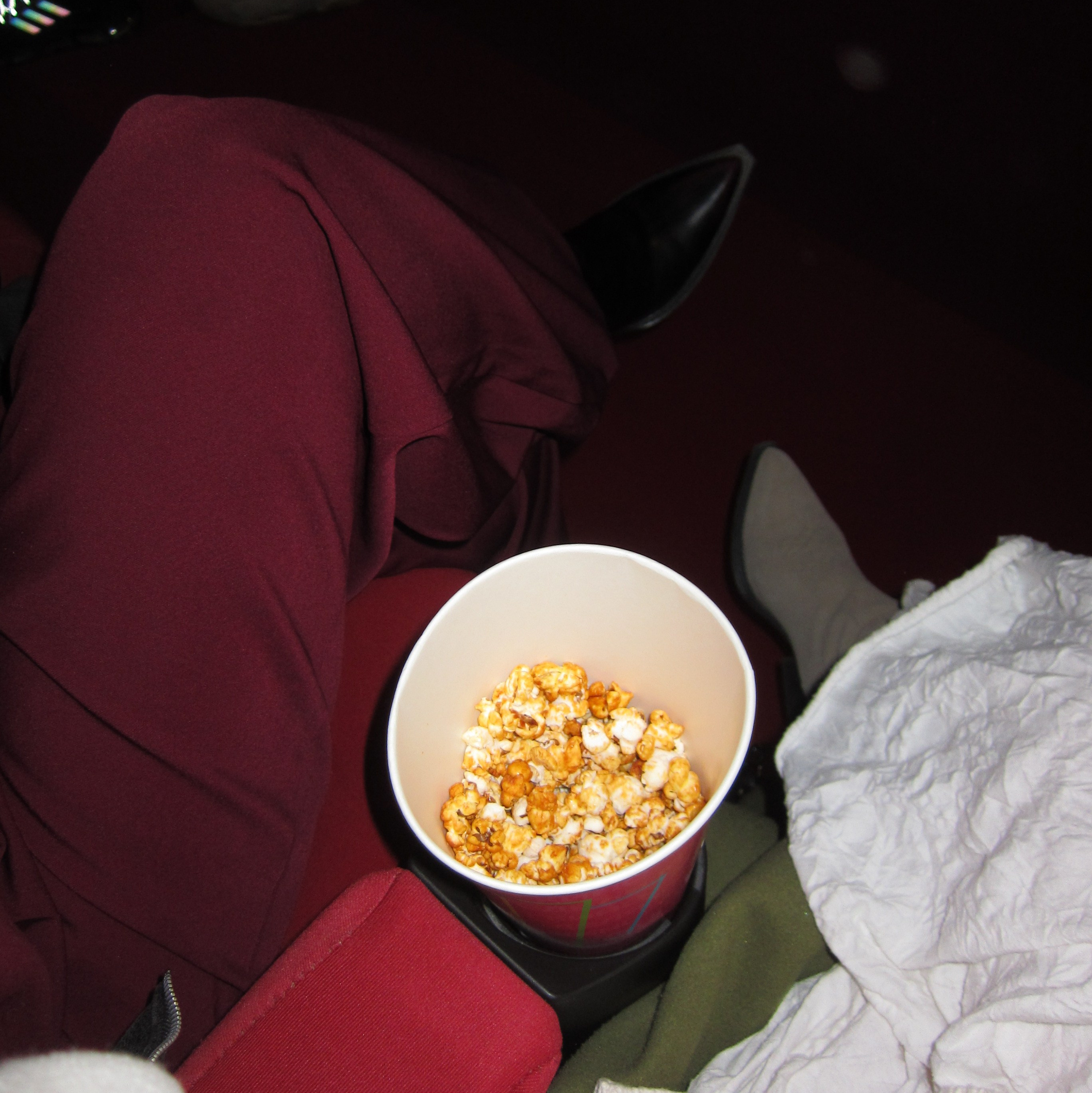 Контакты. Продакшн VANDAL VISION