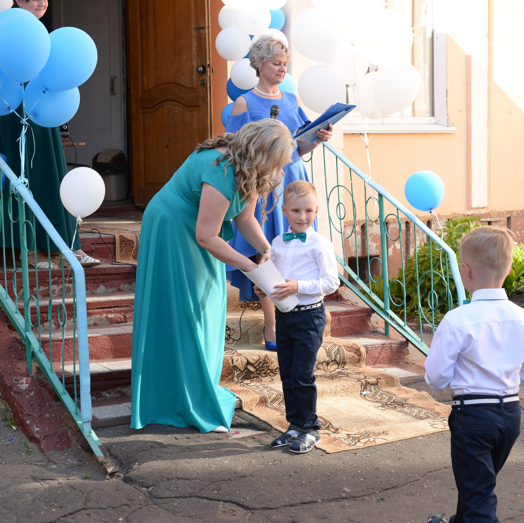ВЫПУСКНОЙ В ДС. Выпускные альбомы | Фотограф новорожденных в Омске Софья Стафеева