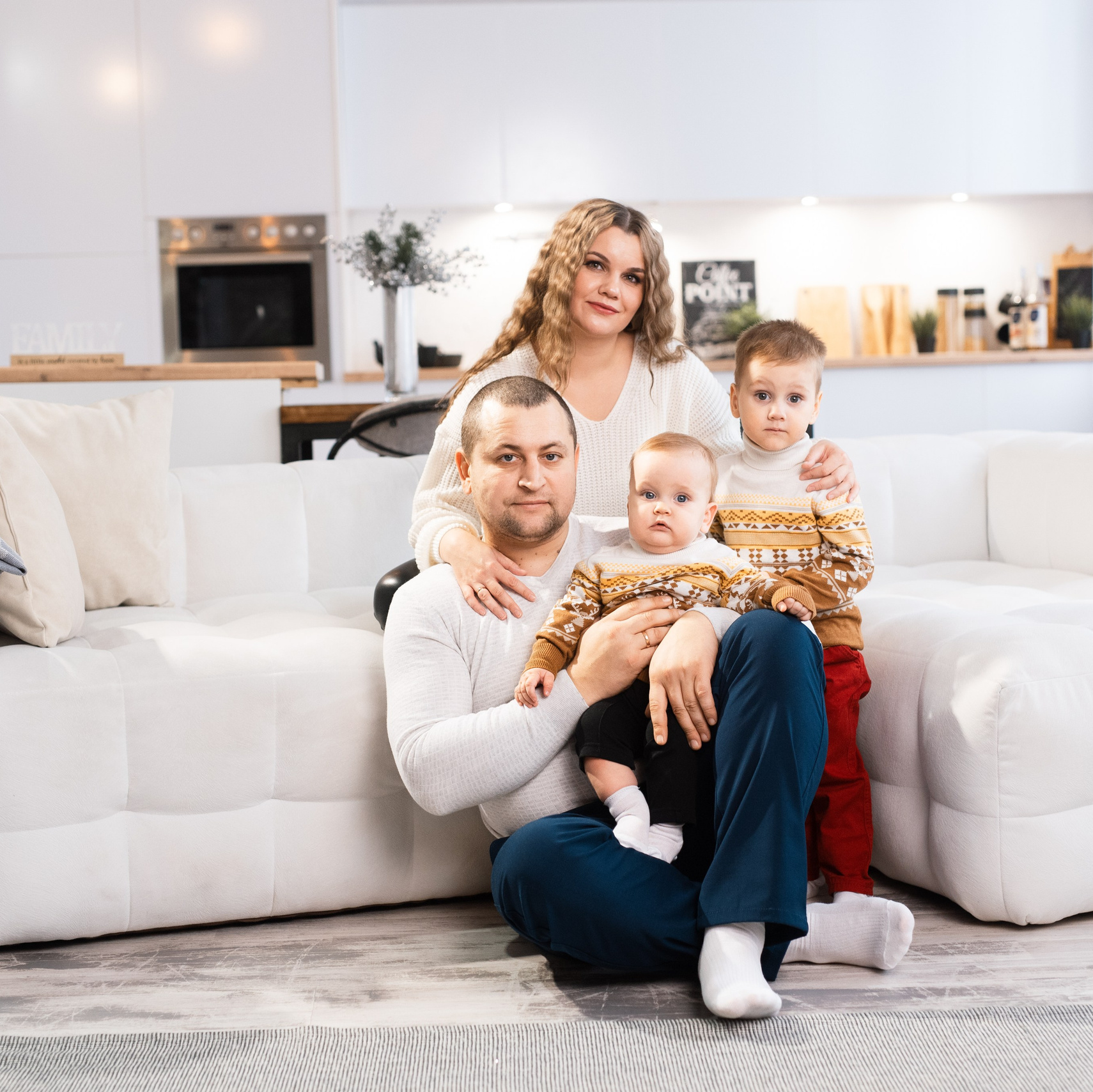 Семейная в студии. Семейный фотограф в Барнауле