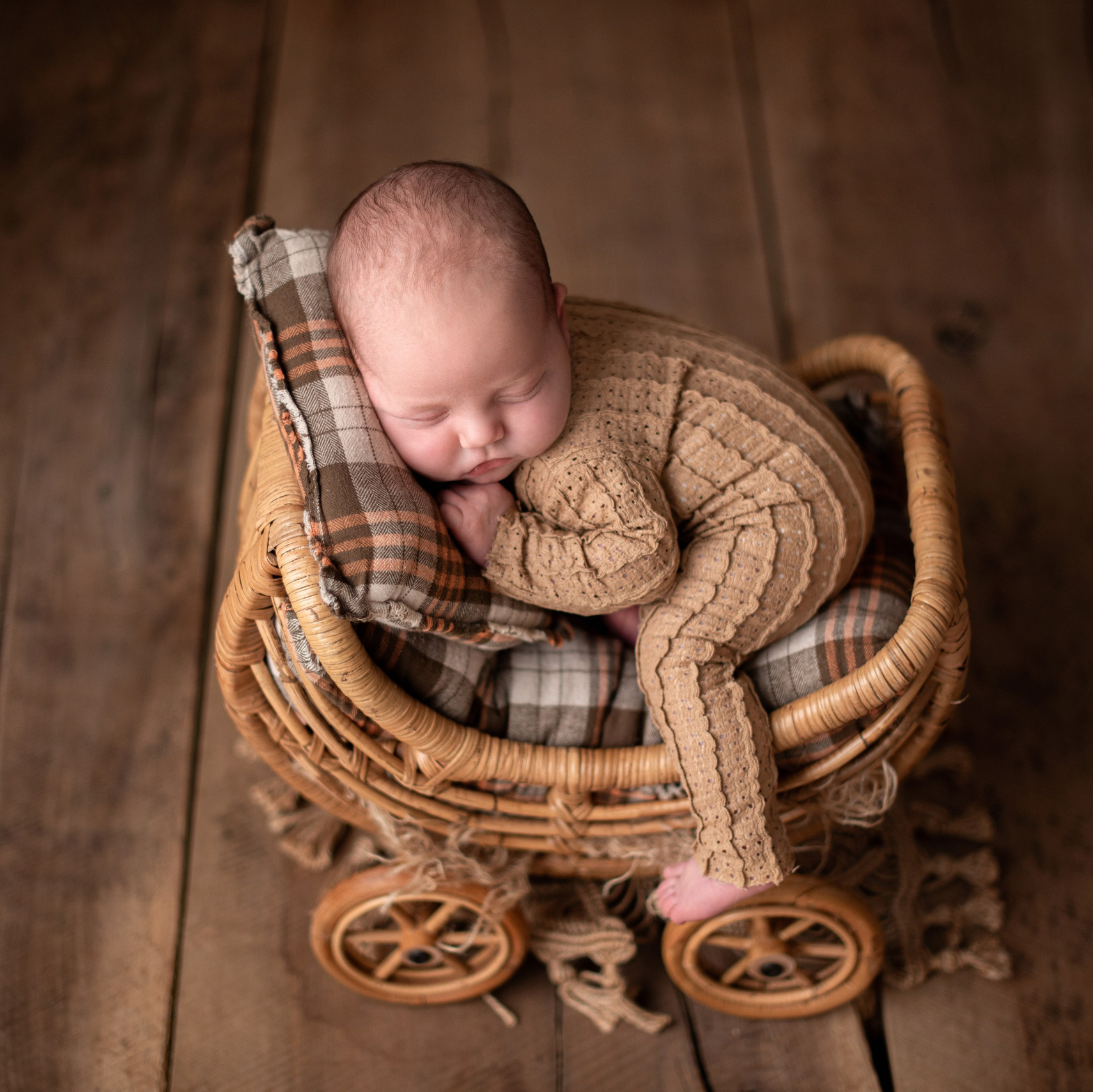 СТОИМОСТЬ для НОВОРОЖДЁННЫХ. Фотограф новорожденных в Калиниграде Зинченко Анастасия