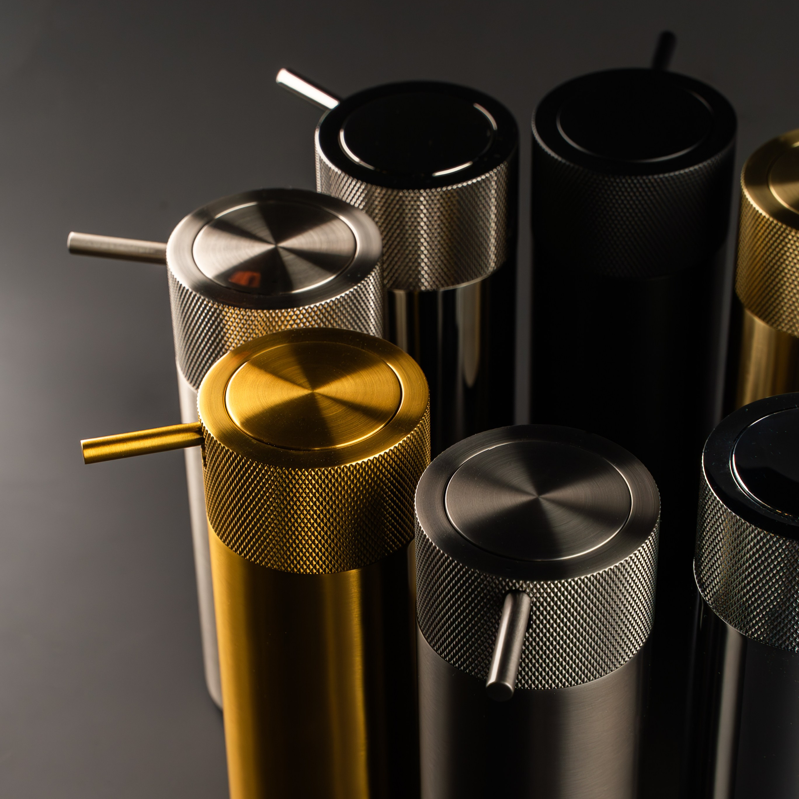 KUSTOV PRODUCTION — профессиональная фотосъёмка в Москве