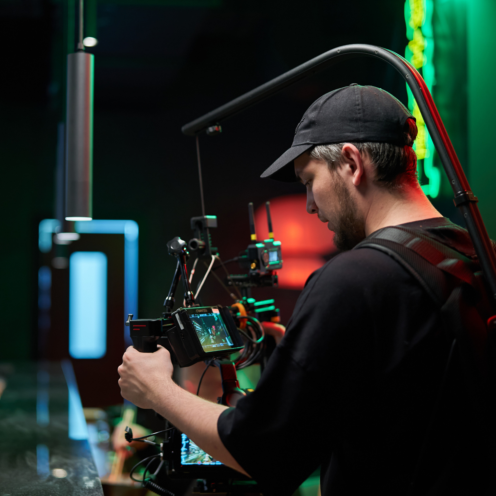 Контакты. Видеосъёмка Красноярск