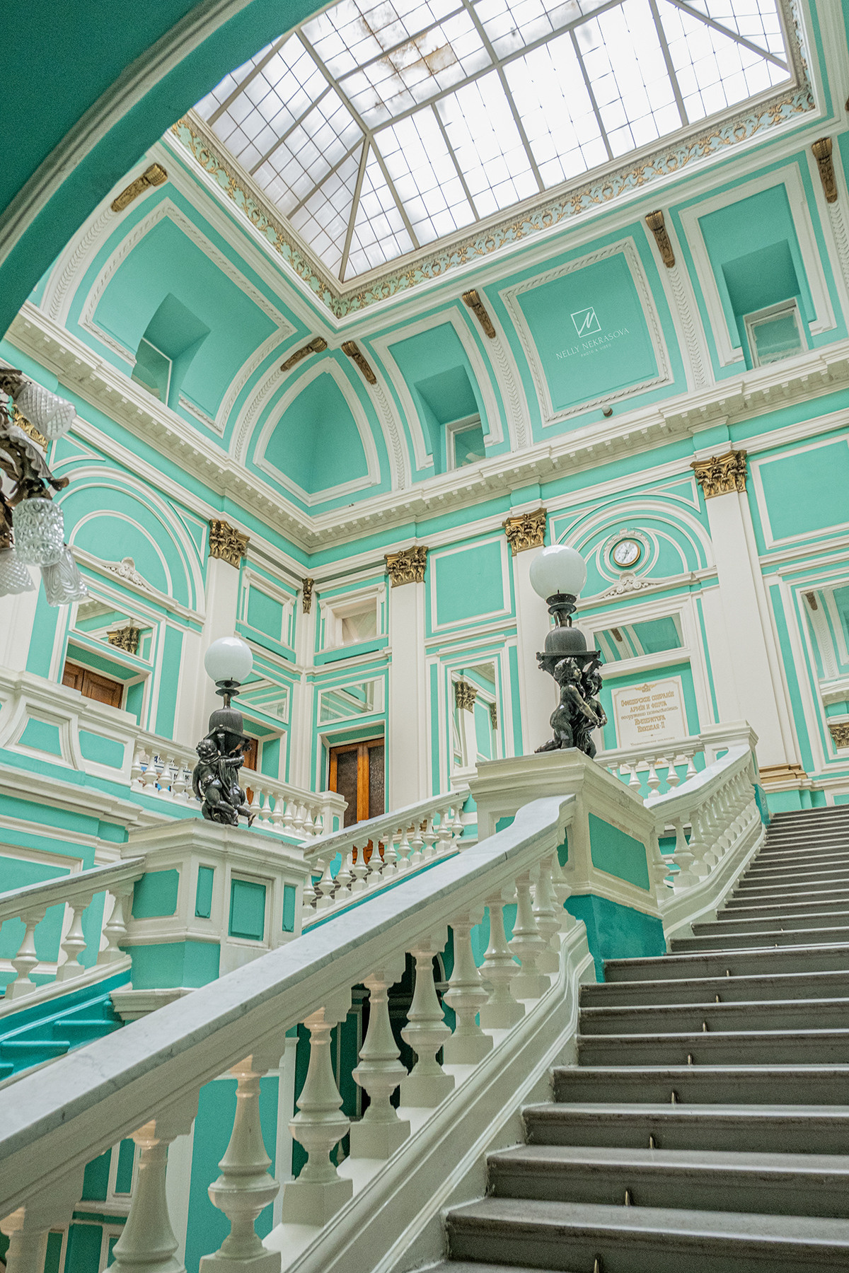 Дом офицеров Западного военного округа. Фотограф и искусствовед в Туле и Санкт-Петербурге Нелли Некрасова