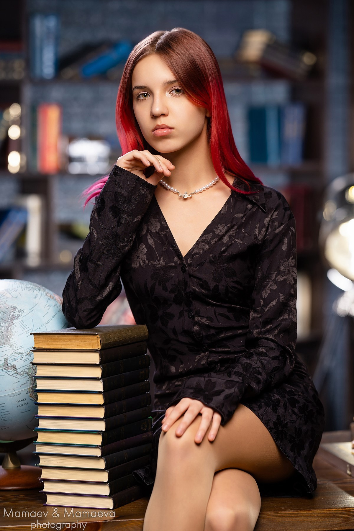 Студия 2 разворота (портрет). Выпускные альбомы от Мамаевых, город Киров