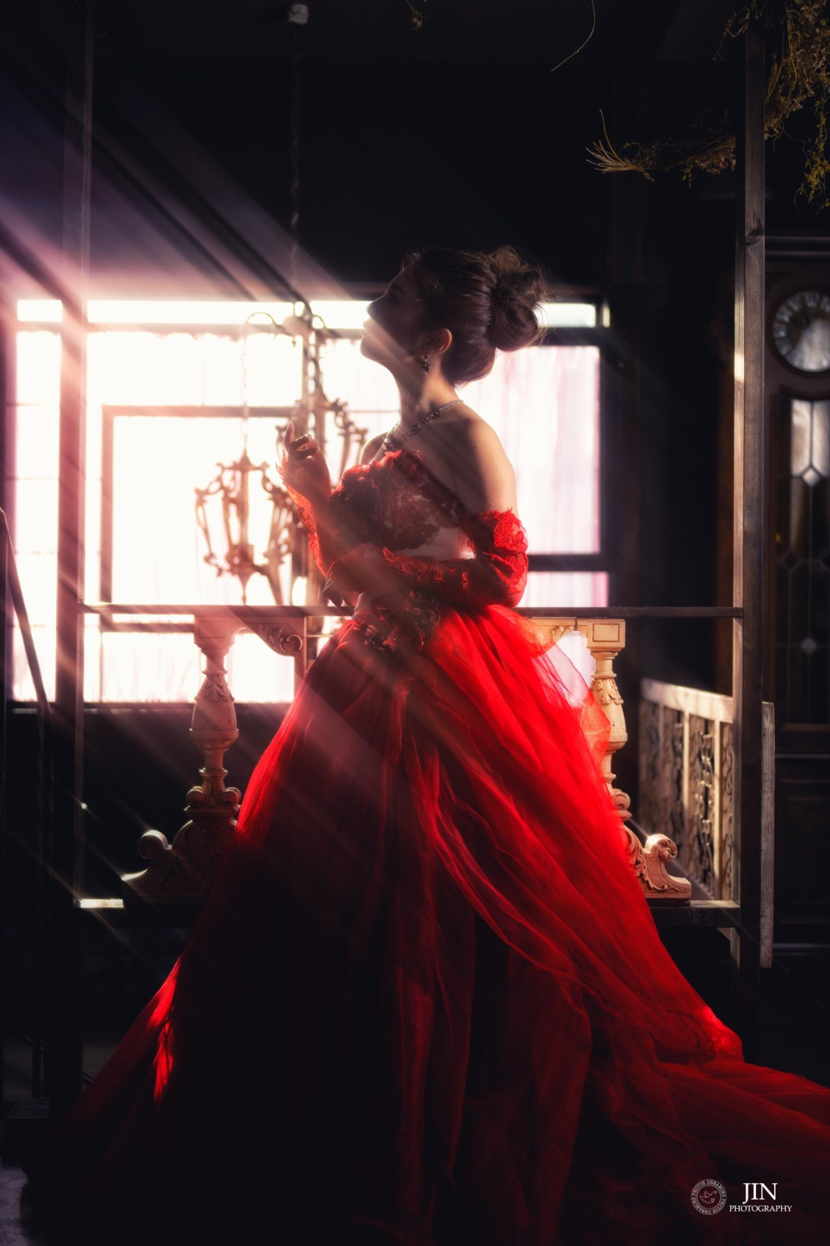 H&Y, магнитный круглый фильтр, создающий радужные блики. Фотограф — видеограф в Москве Дмитрий Менделеев