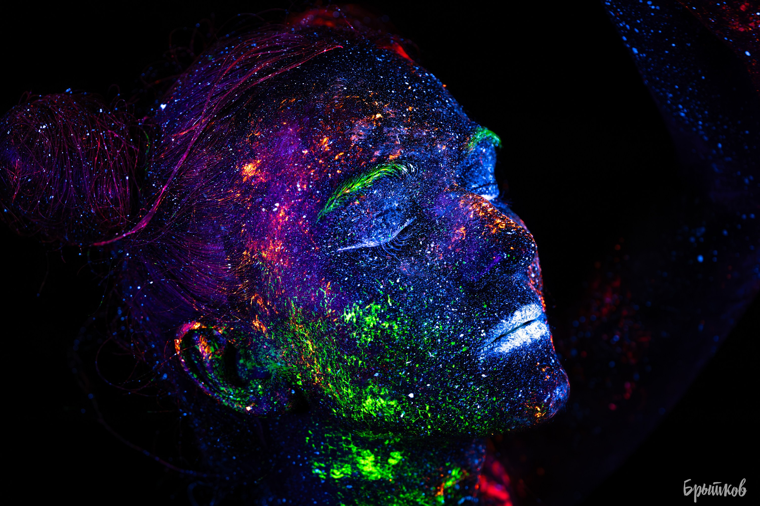 ультрафиолет женский портрет Брытков Николай