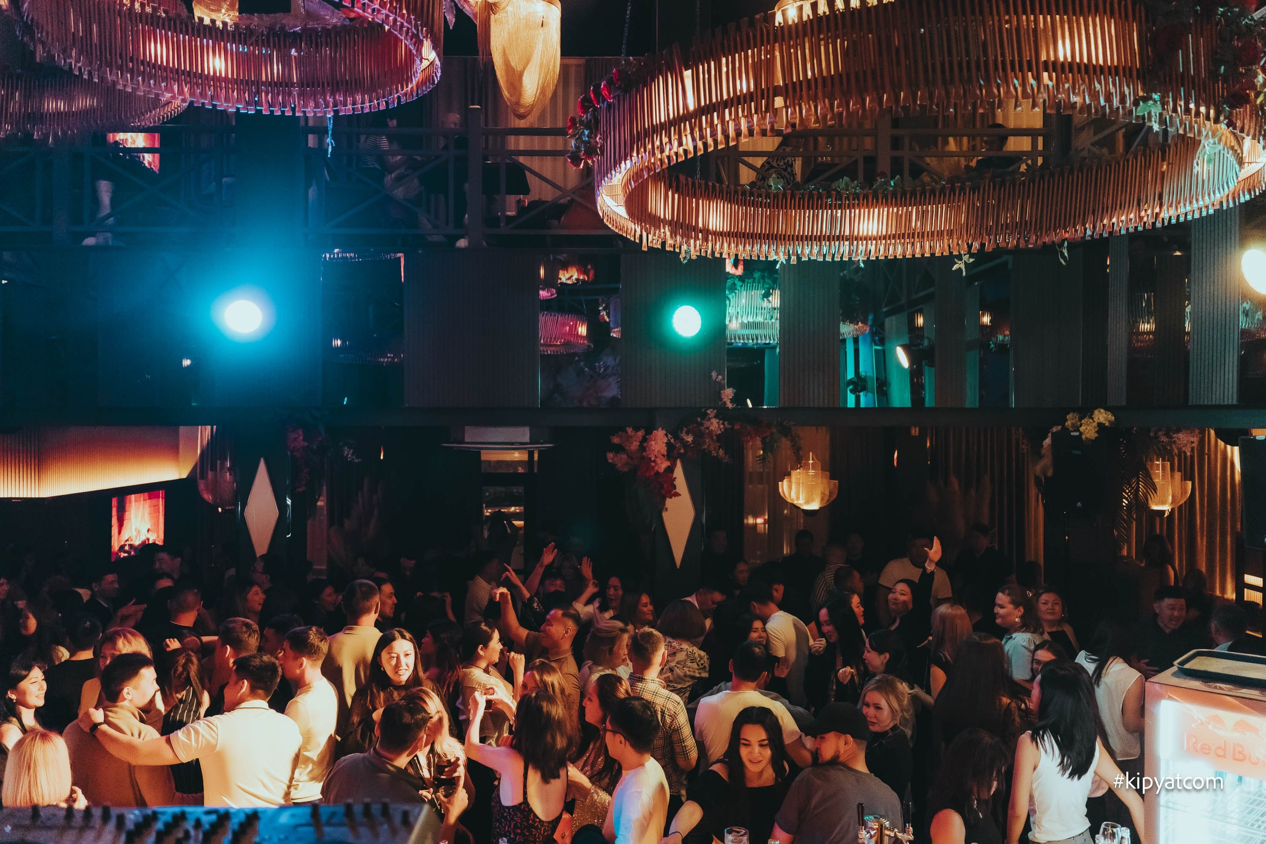 Панаехали на Туране. Астана Кипятком