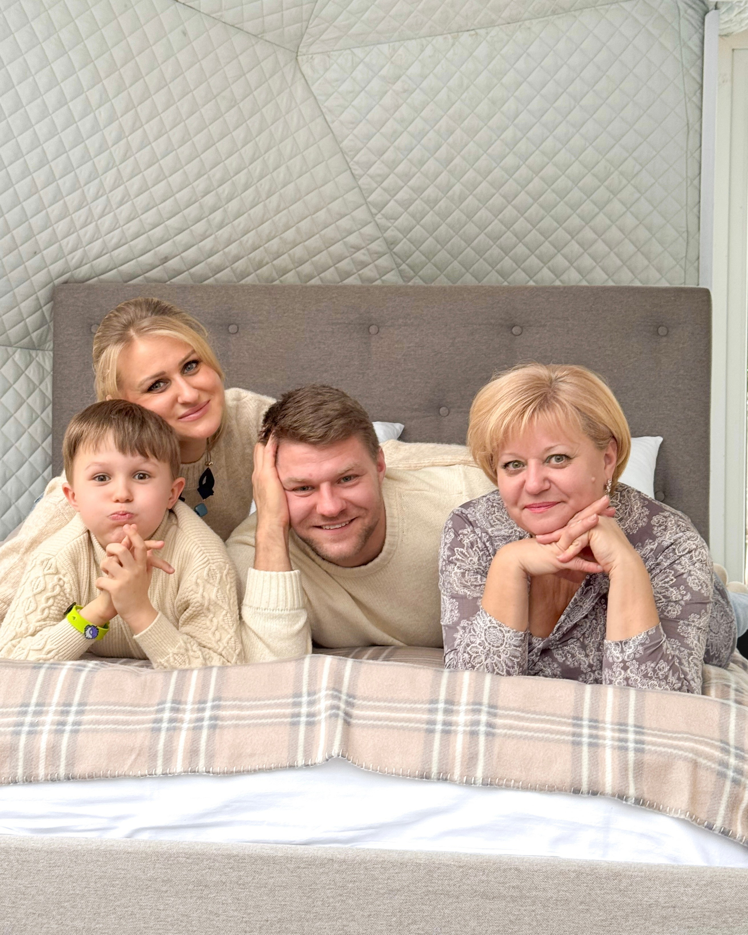 Рилсмейкер, мобильный фотограф в Санкт-Петербурге Наталья Костина