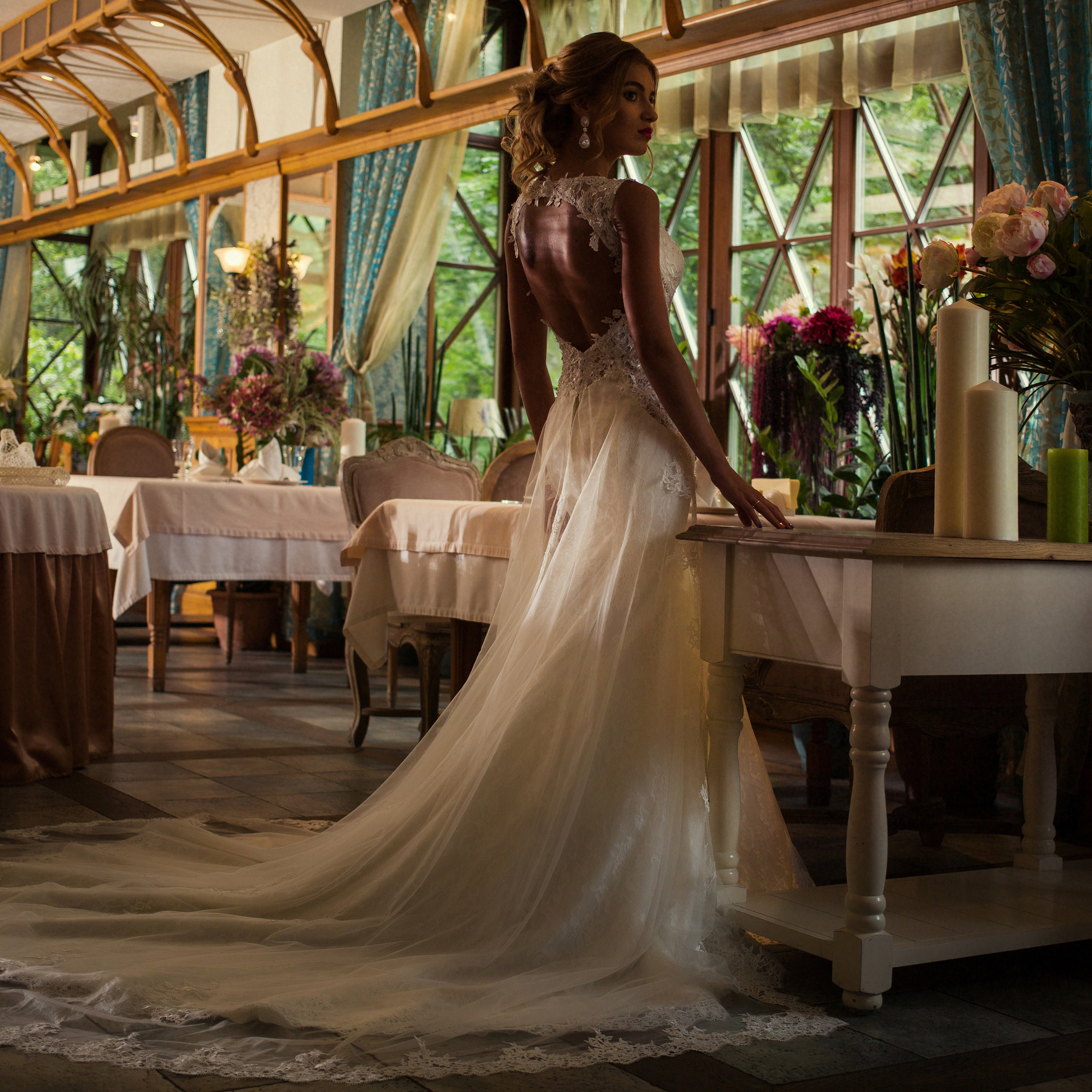 стоимость свадебных постановочных и репортажных съемок