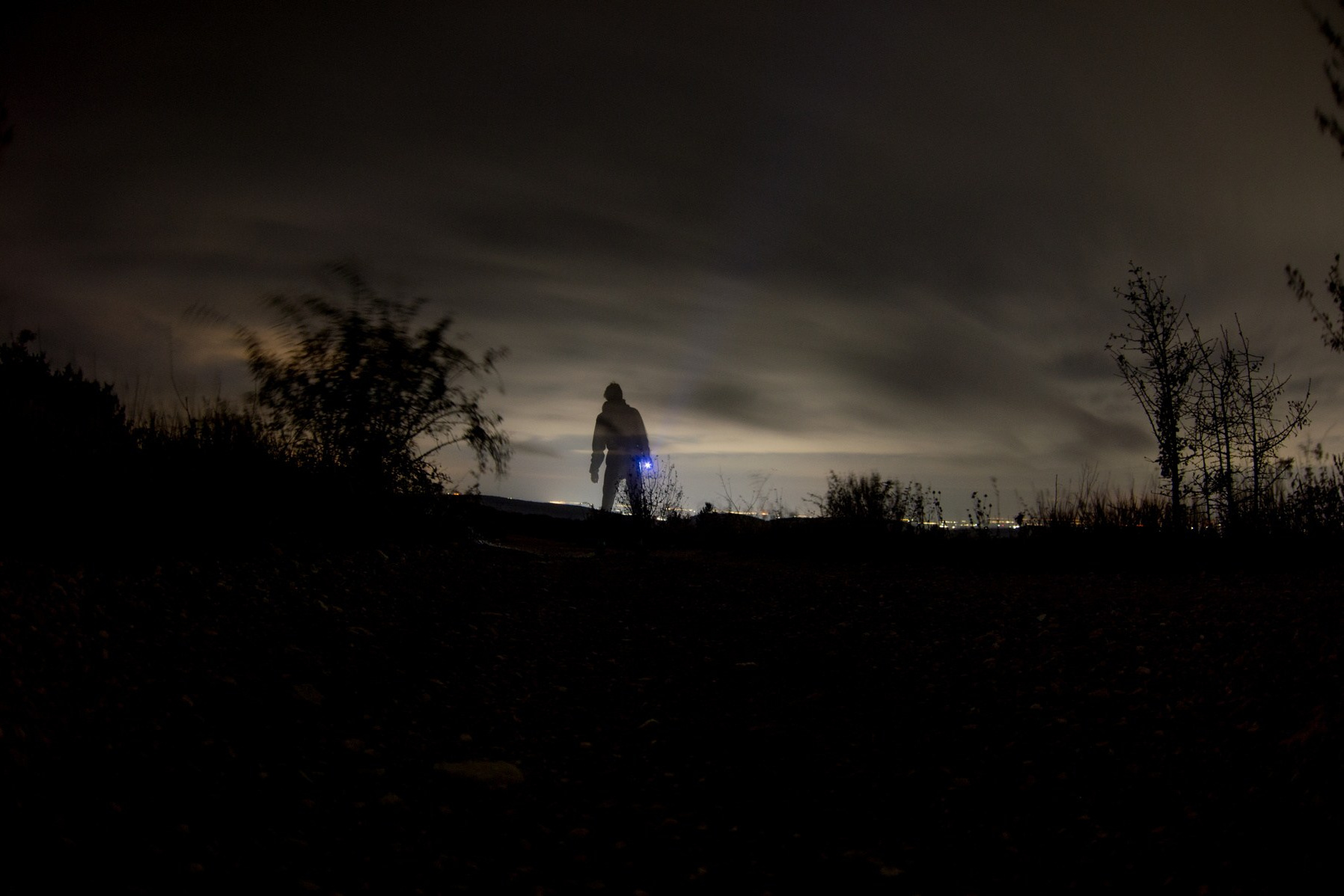 Услуги. Люди, вещи и пейзажи