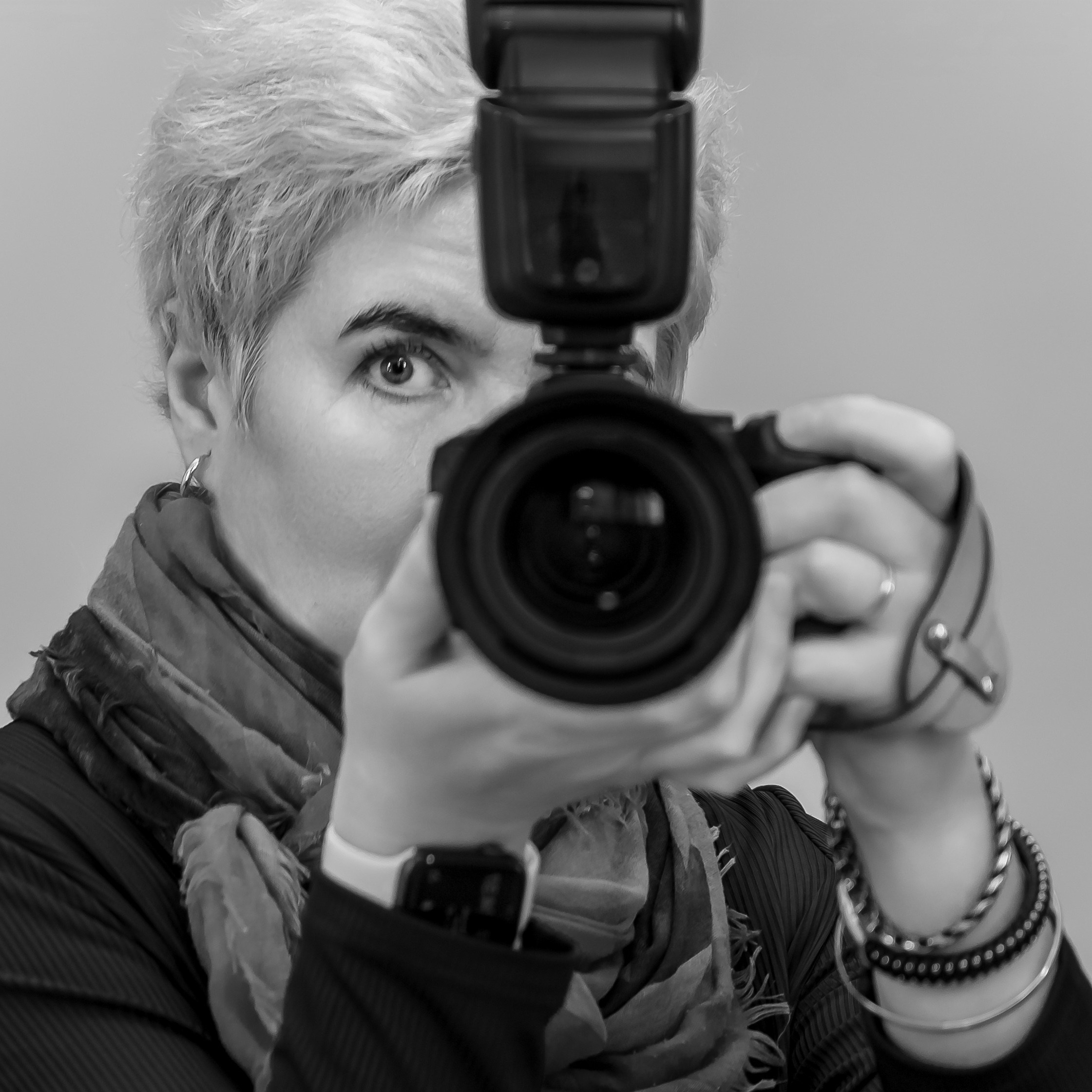 Контакты. ТВОЯ ШКОЛЬНАЯ ИСТОРИЯ — фотограф Юлия Федосеева