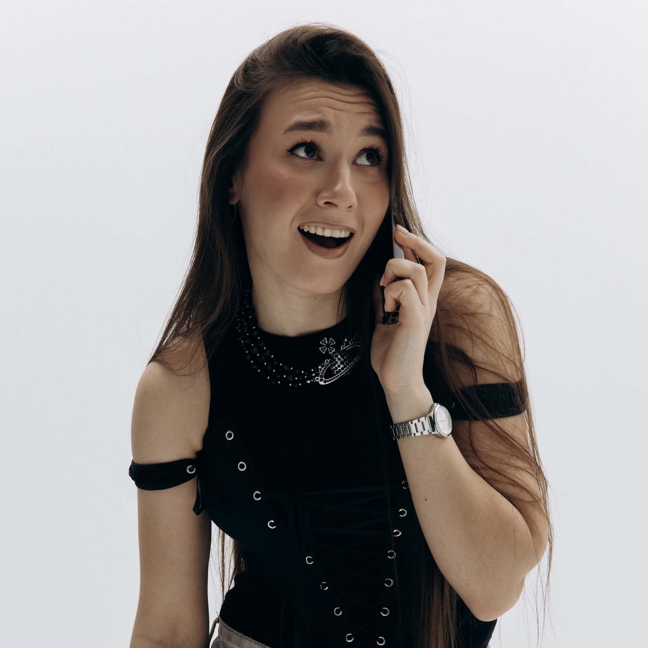 Контакты. Свадебный и контент фотограф в Красноярске Марианна Перфильева