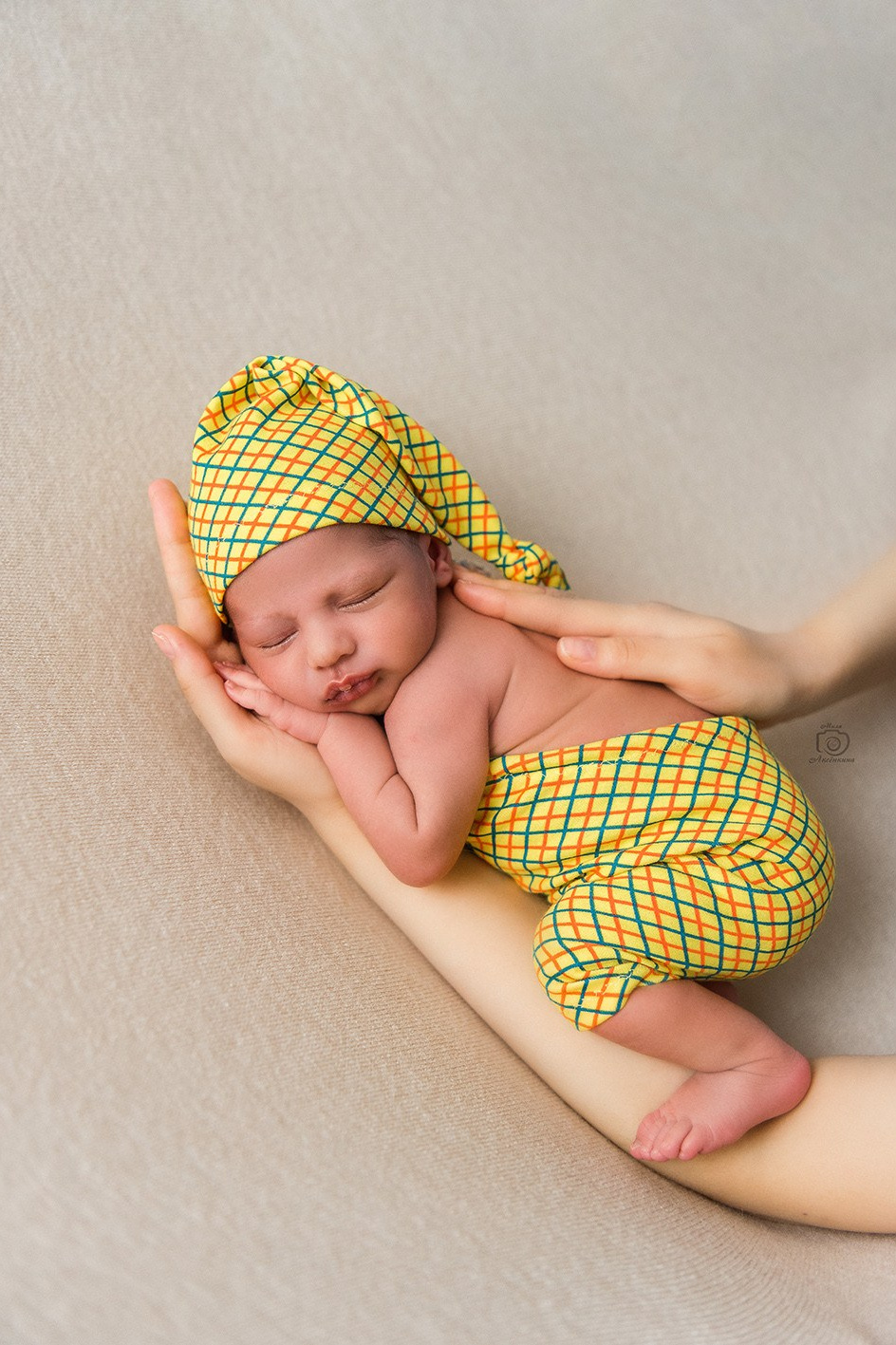 Новорожденные дети. Фотограф в Нефтеюганске Мила Аксёнкина