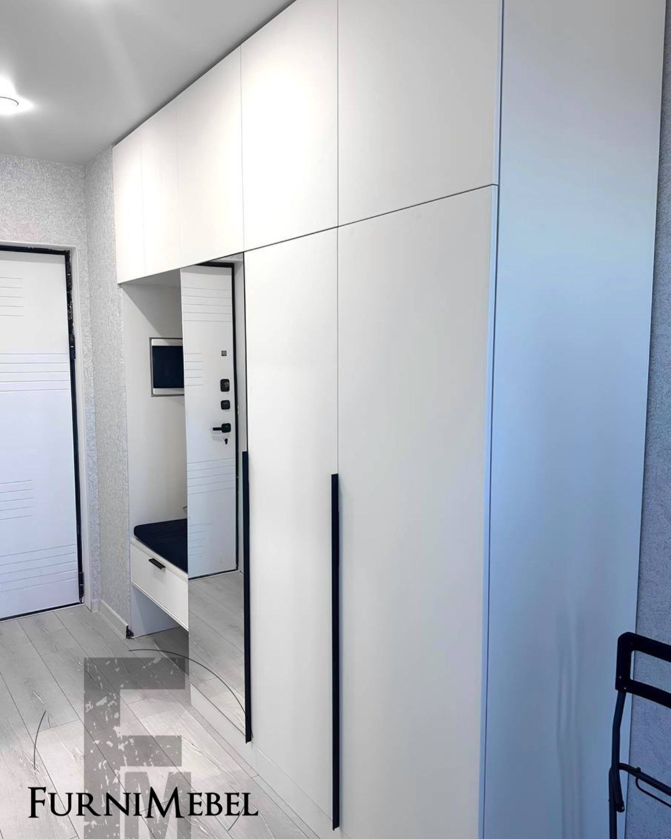 Прихожие на заказ по индивидуальным размерам в Москве