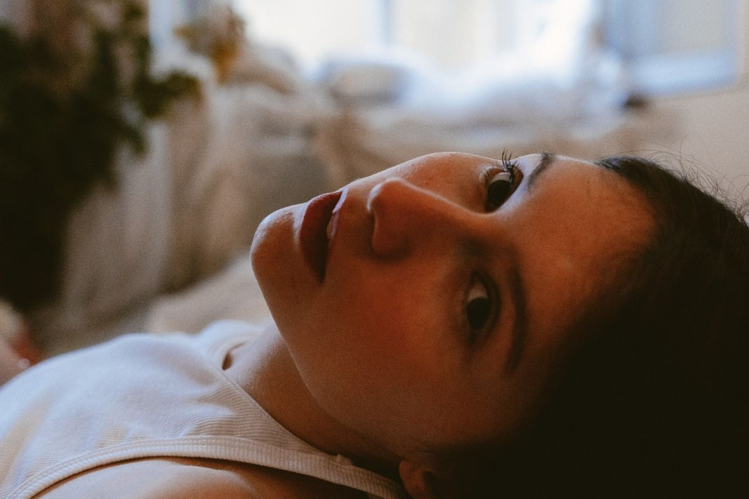 Как справиться с волнением на фотосессии: совет от модели. Le reality — фотограф, модель, обучающая позированию