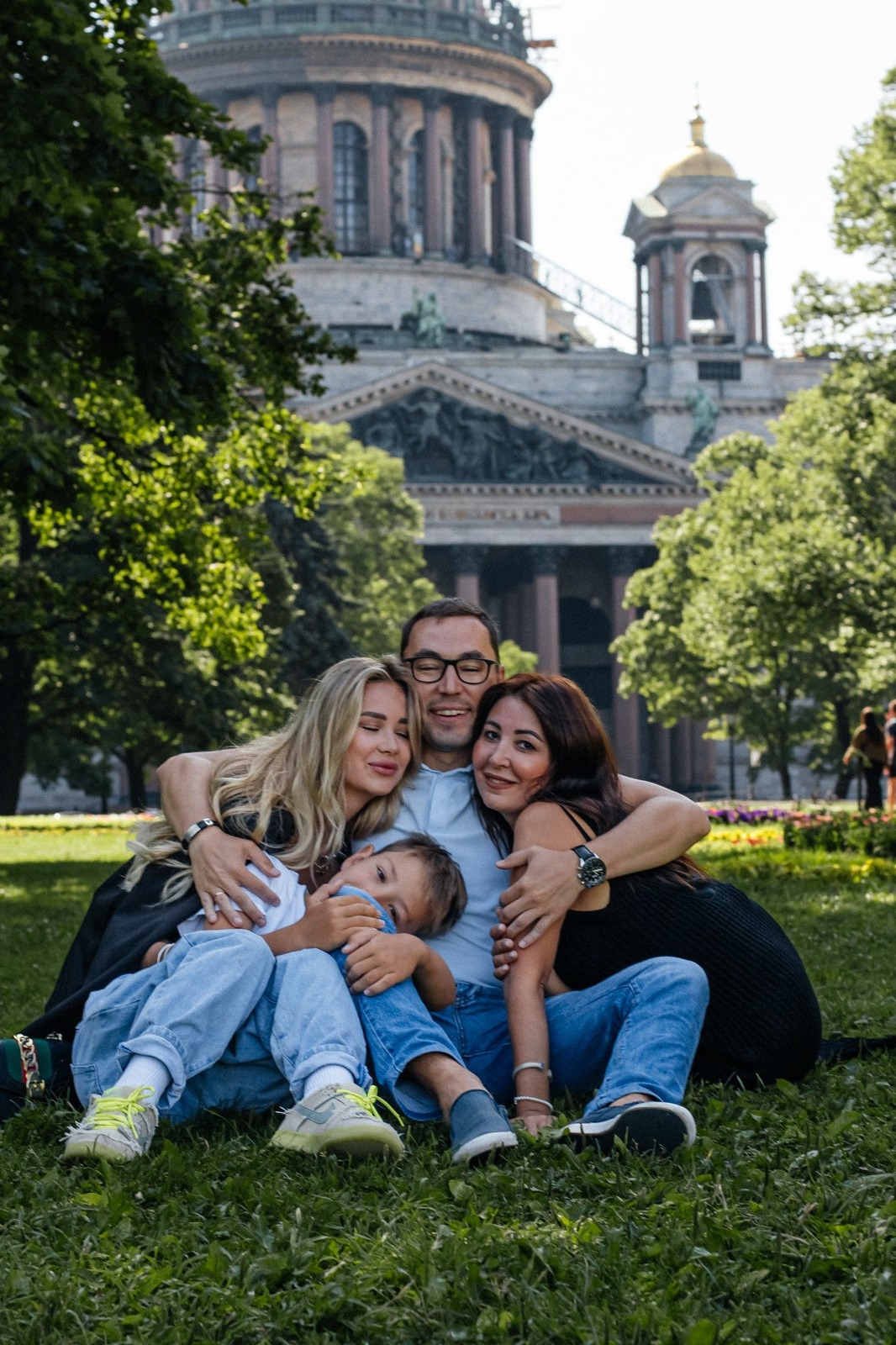 Фотопрогулка в Санкт-Петербурге. Фотопрогулка в Питере. Фотосессия в Питере. Фотограф в Петербурге. Семейная фотопрогулка в Петербурге