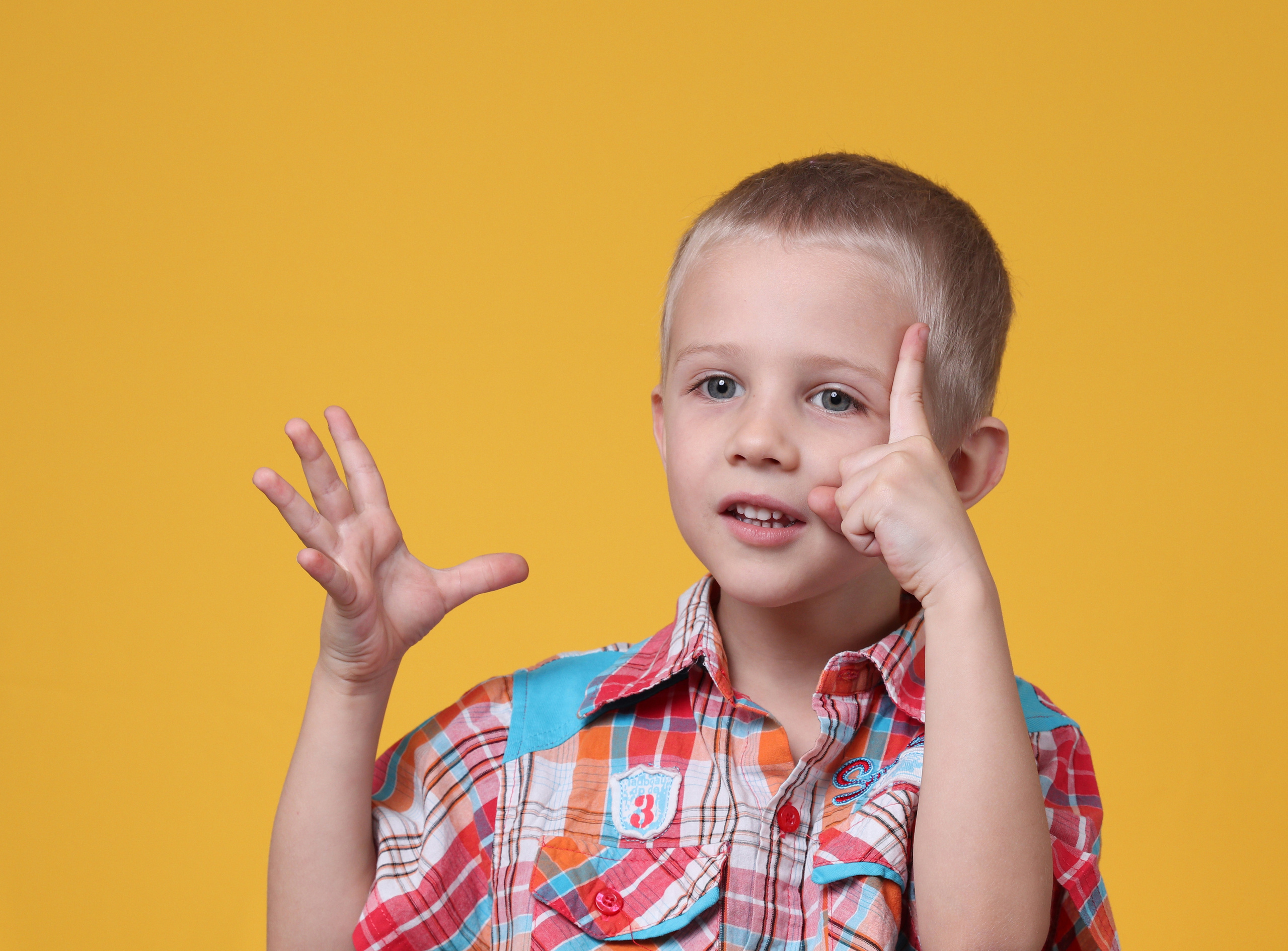 Изготовление фотокниг и виньеток для детских садов Алматы. Детский фотограф в Алматы, виньетки, выпускной альбом Алматы