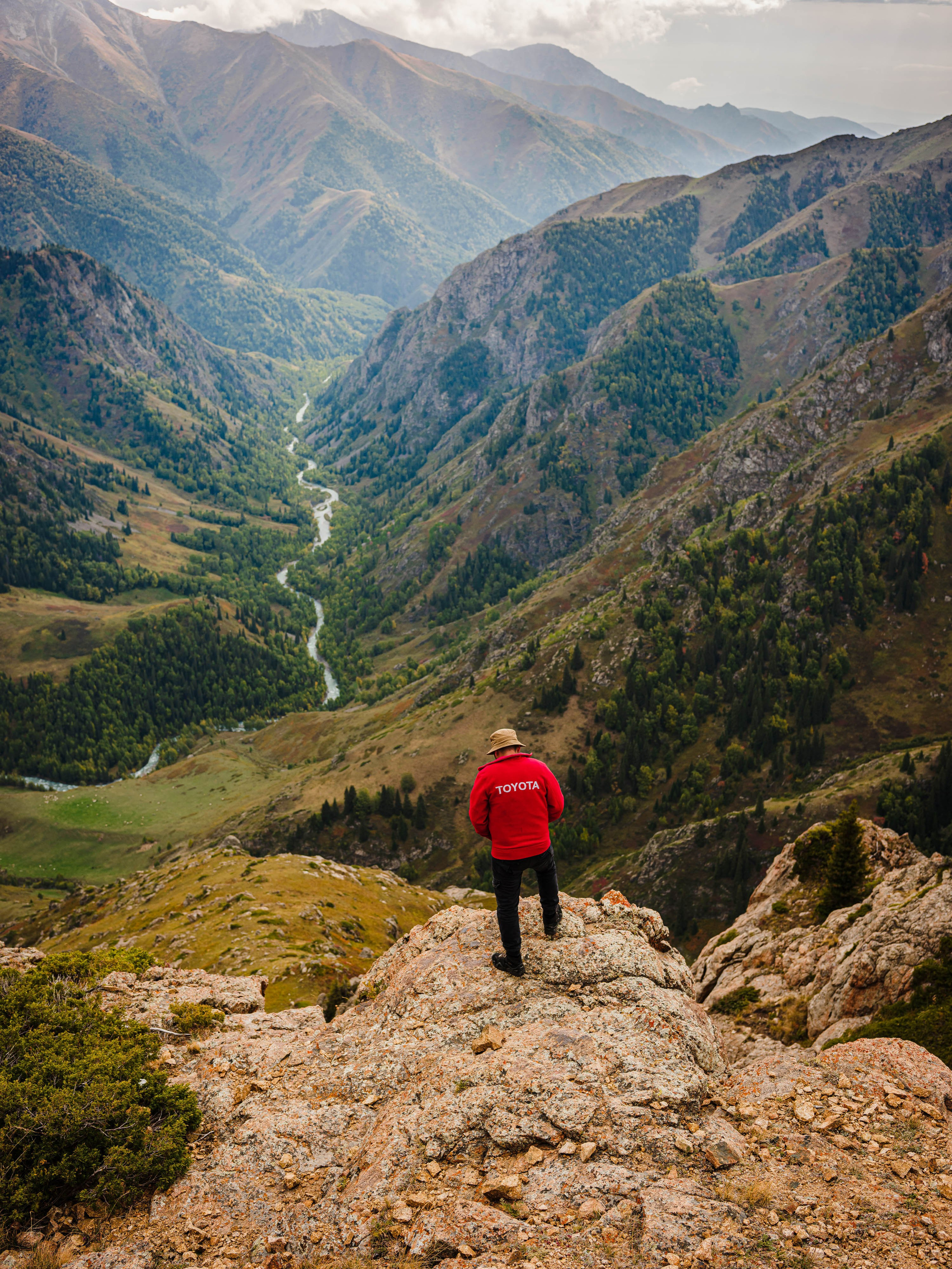 Экспедиция NatGeo X Toyota. Свадебный и Студийный фотограф из Казахстана Артем Орлянский