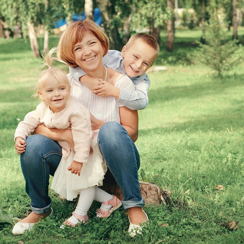 Семейные, детские фотосессии, выпускные альбомы в Иркутске Станислава Голяковского